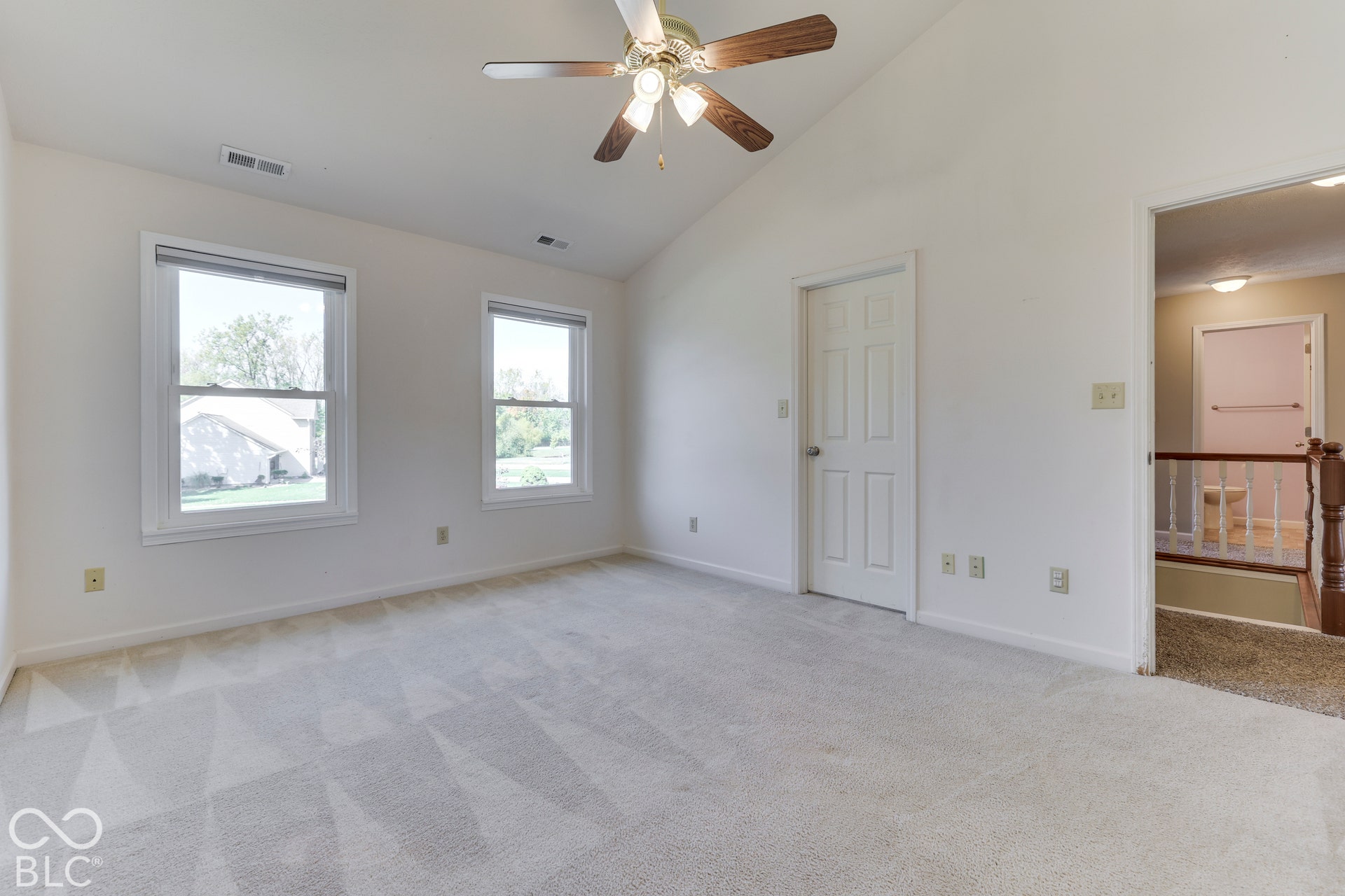 5845 Iron Oaks Court, Indianapolis, IN 46237 5845 Iron Oaks Court, Indianapolis, IN 46237
