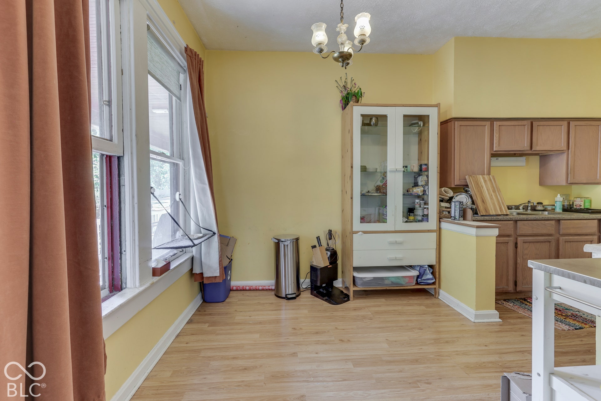 Unit 2 Wood-finish flooring