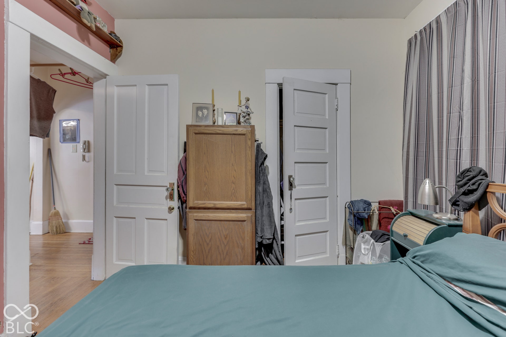 Unit 4 closets