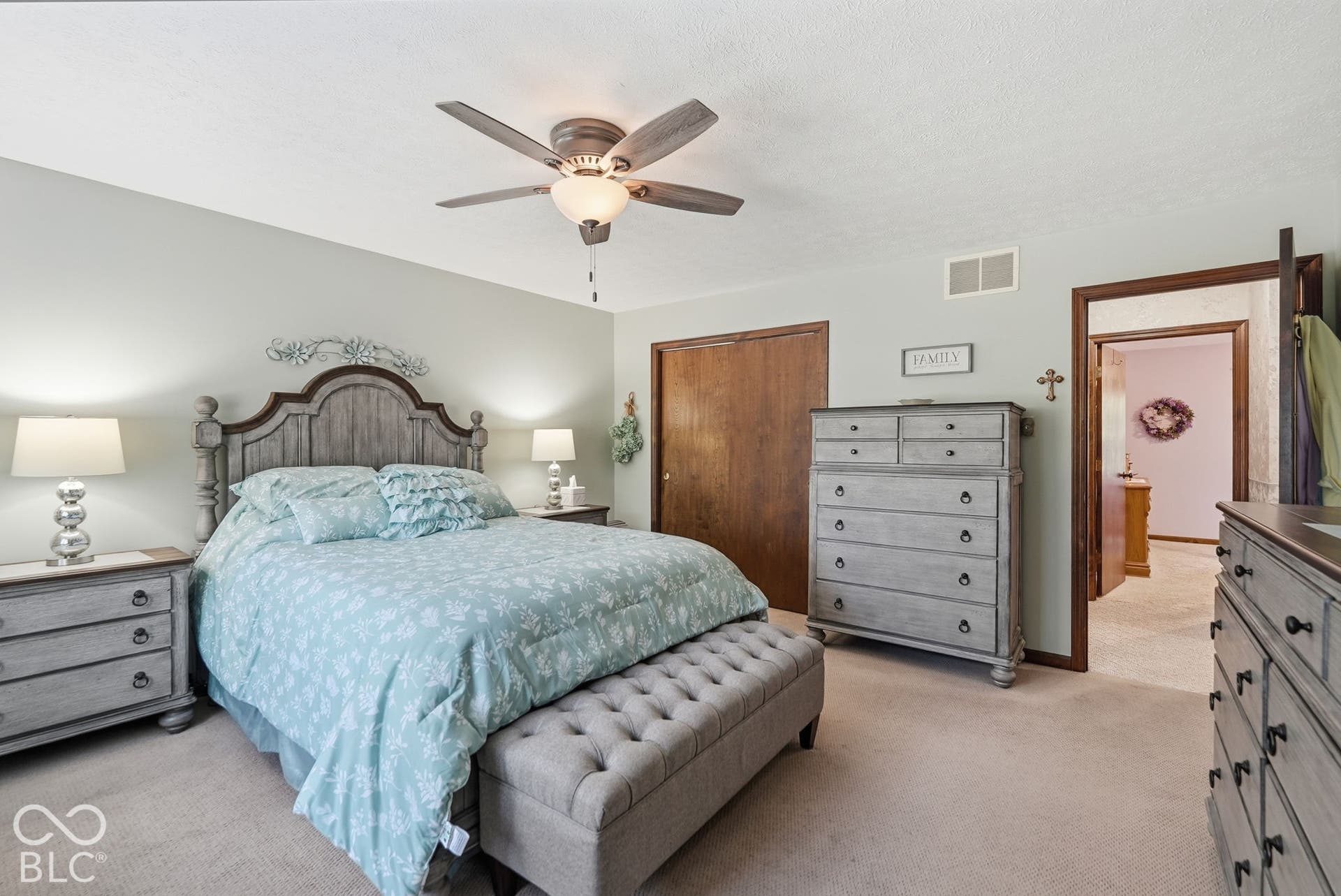 592 Echo Bend Boulevard, Greenwood, IN 46142