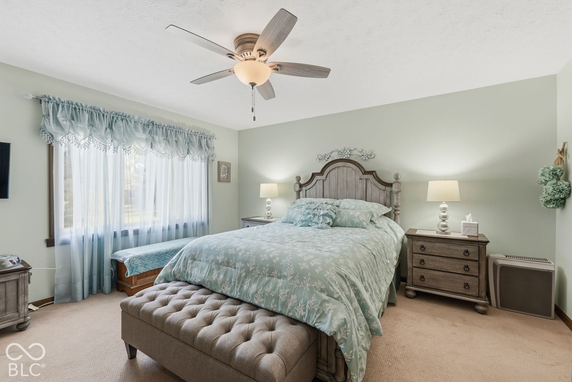 592 Echo Bend Boulevard, Greenwood, IN 46142