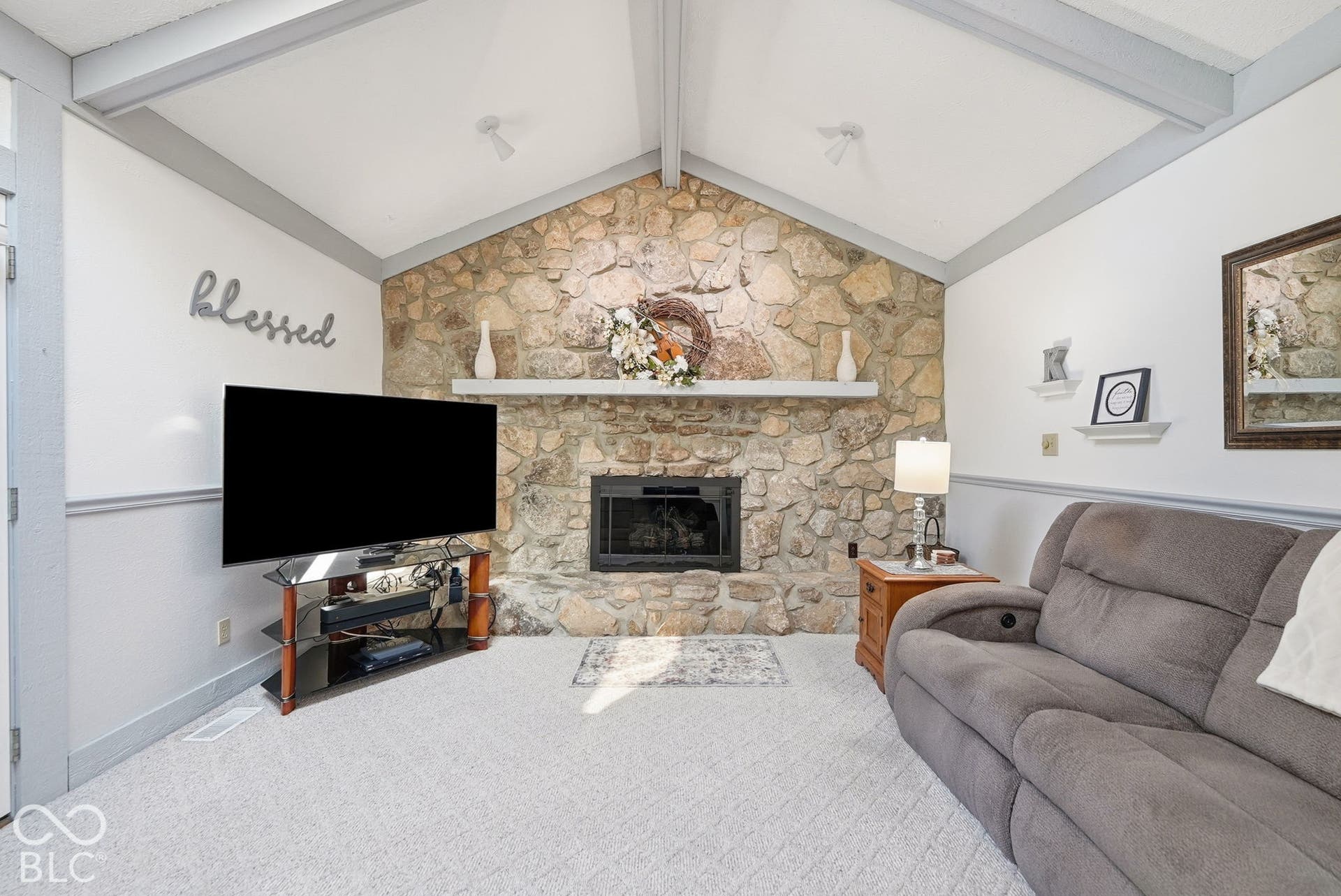 592 Echo Bend Boulevard, Greenwood, IN 46142