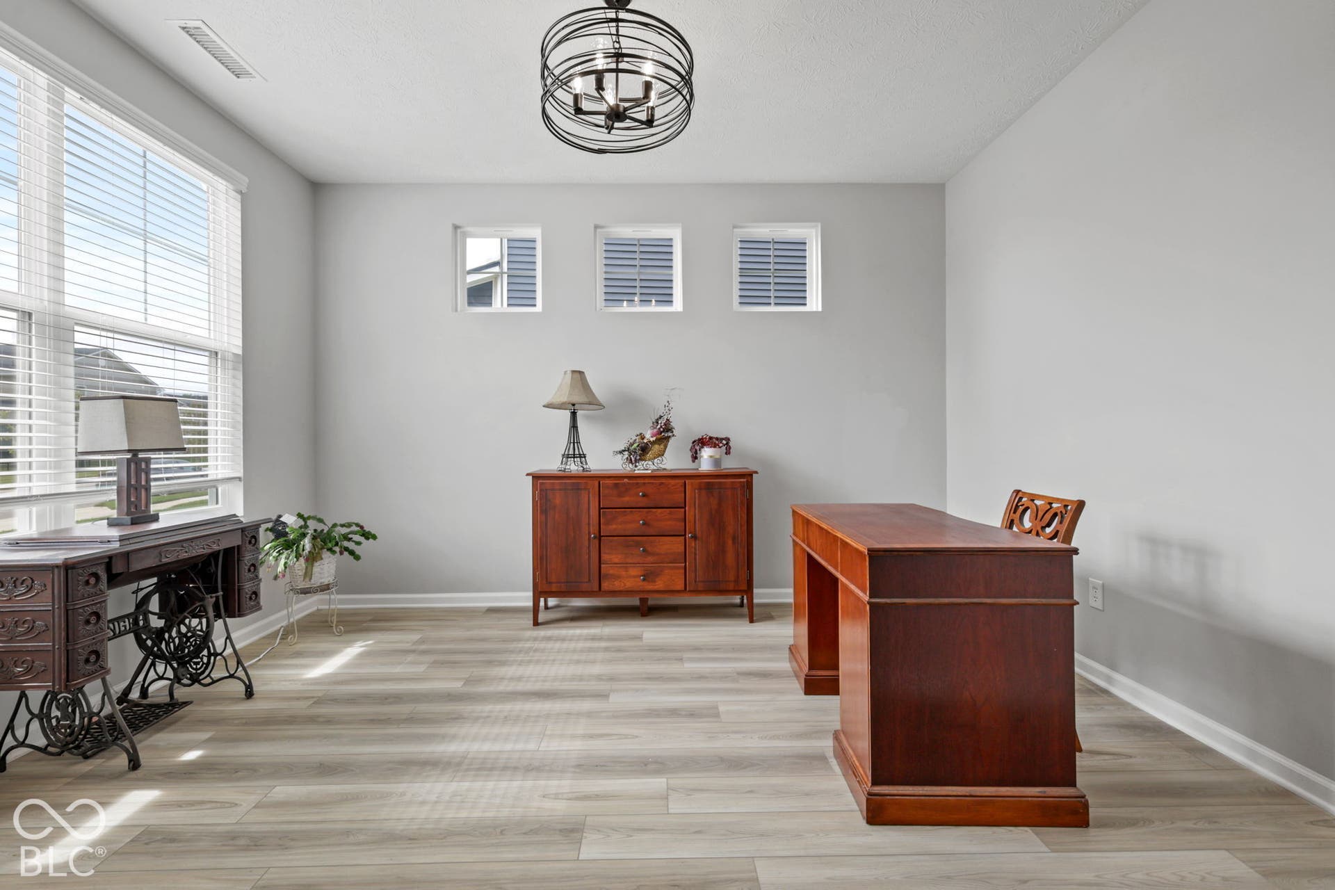 6708 Seattle Slew Drive, Whitestown, IN 46075