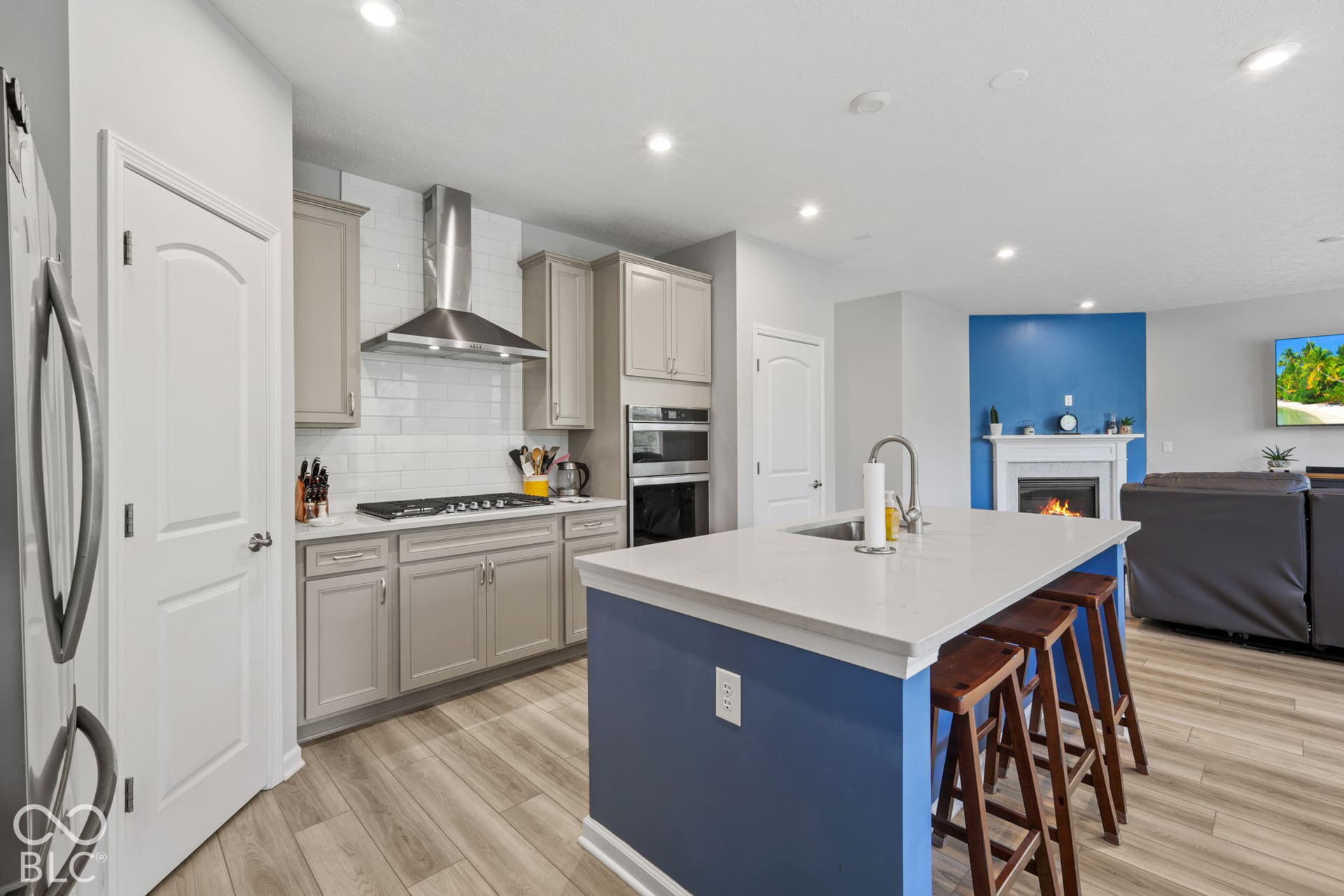 6708 Seattle Slew Drive, Whitestown, IN 46075
