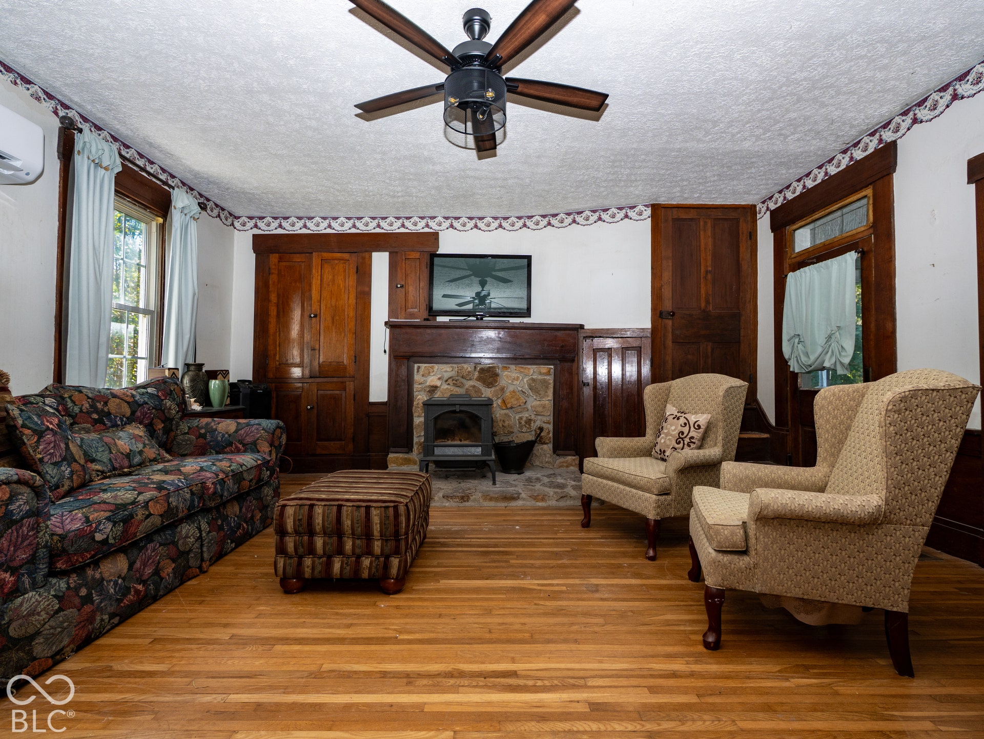 5961 Flowing Well Road, Poland, IN 47868