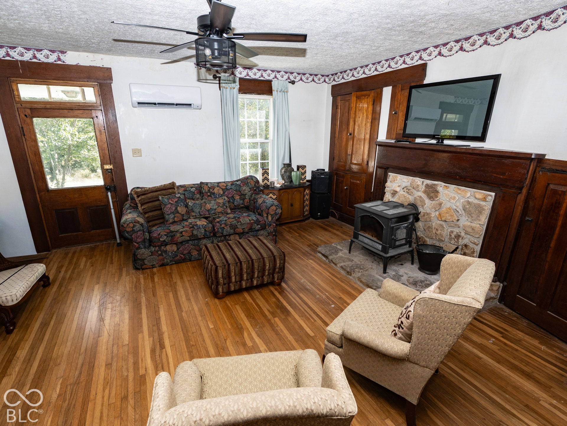 5961 Flowing Well Road, Poland, IN 47868