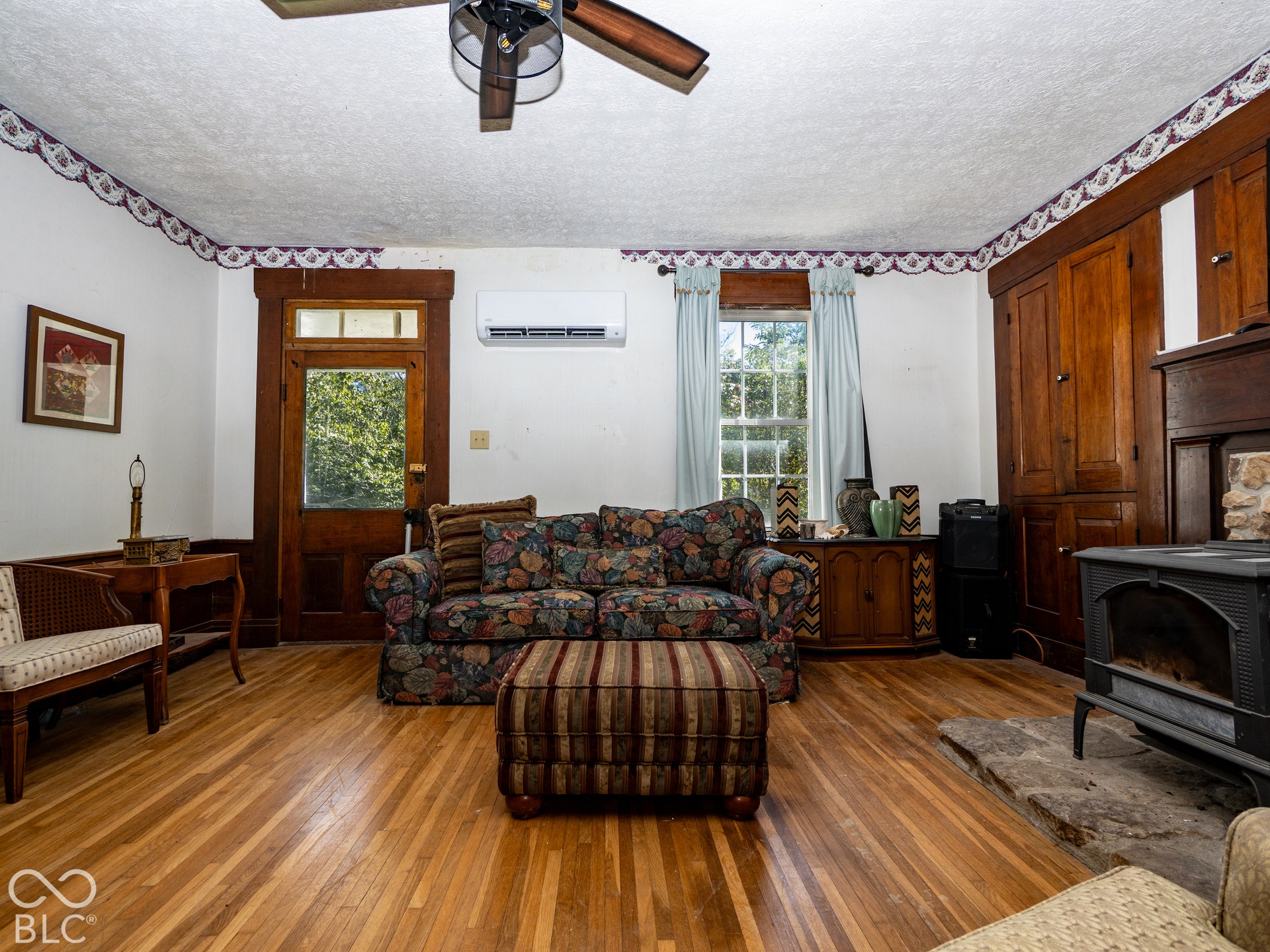 5961 Flowing Well Road, Poland, IN 47868