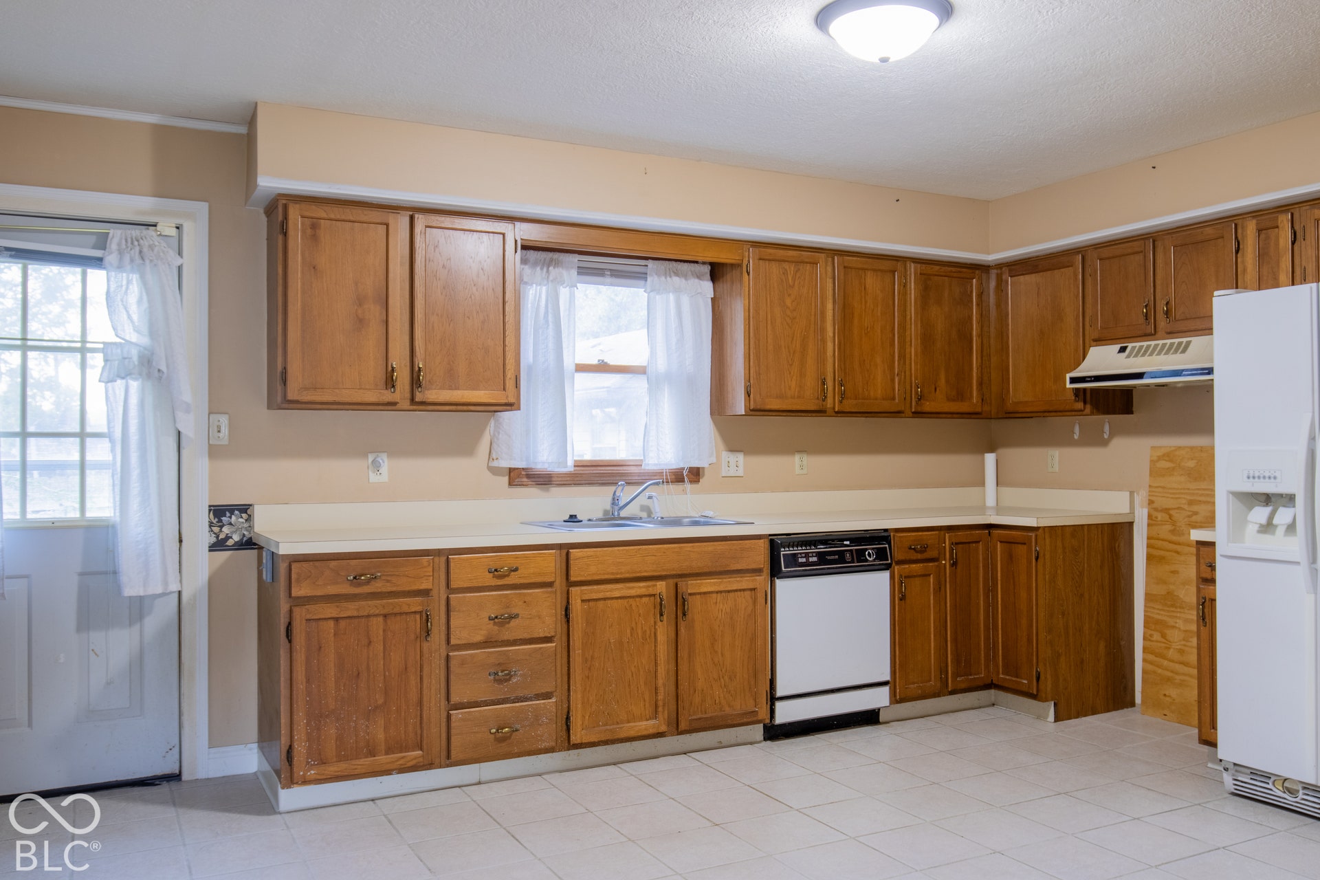 307 E North Street, Westfield, IN 46074