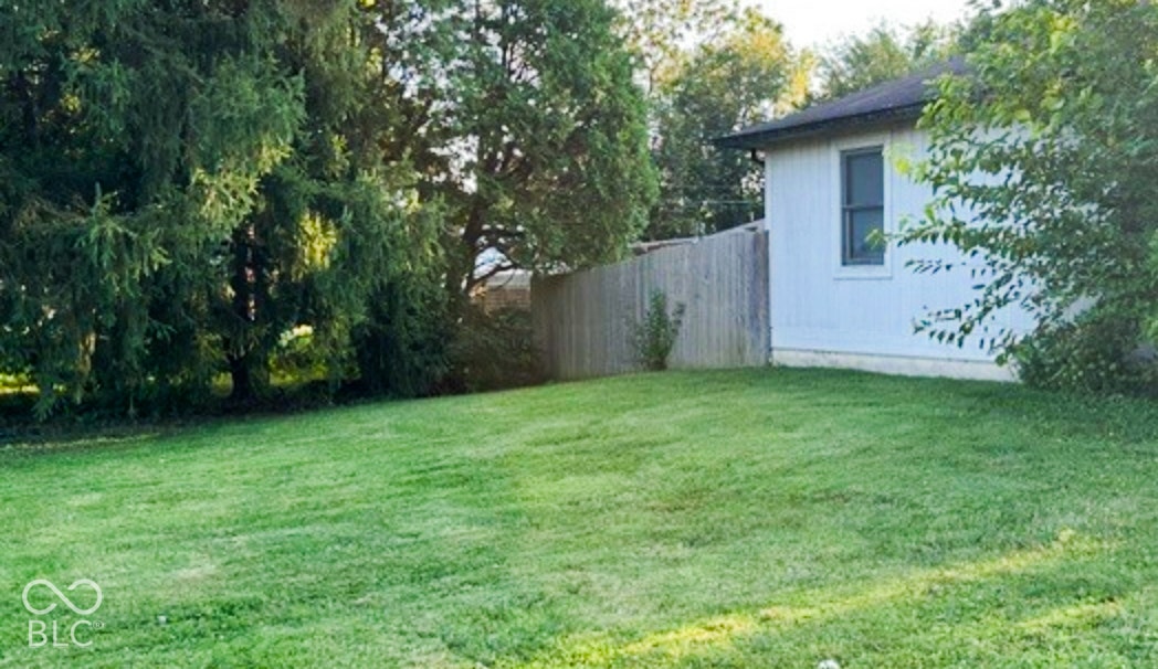307 E North Street, Westfield, IN 46074