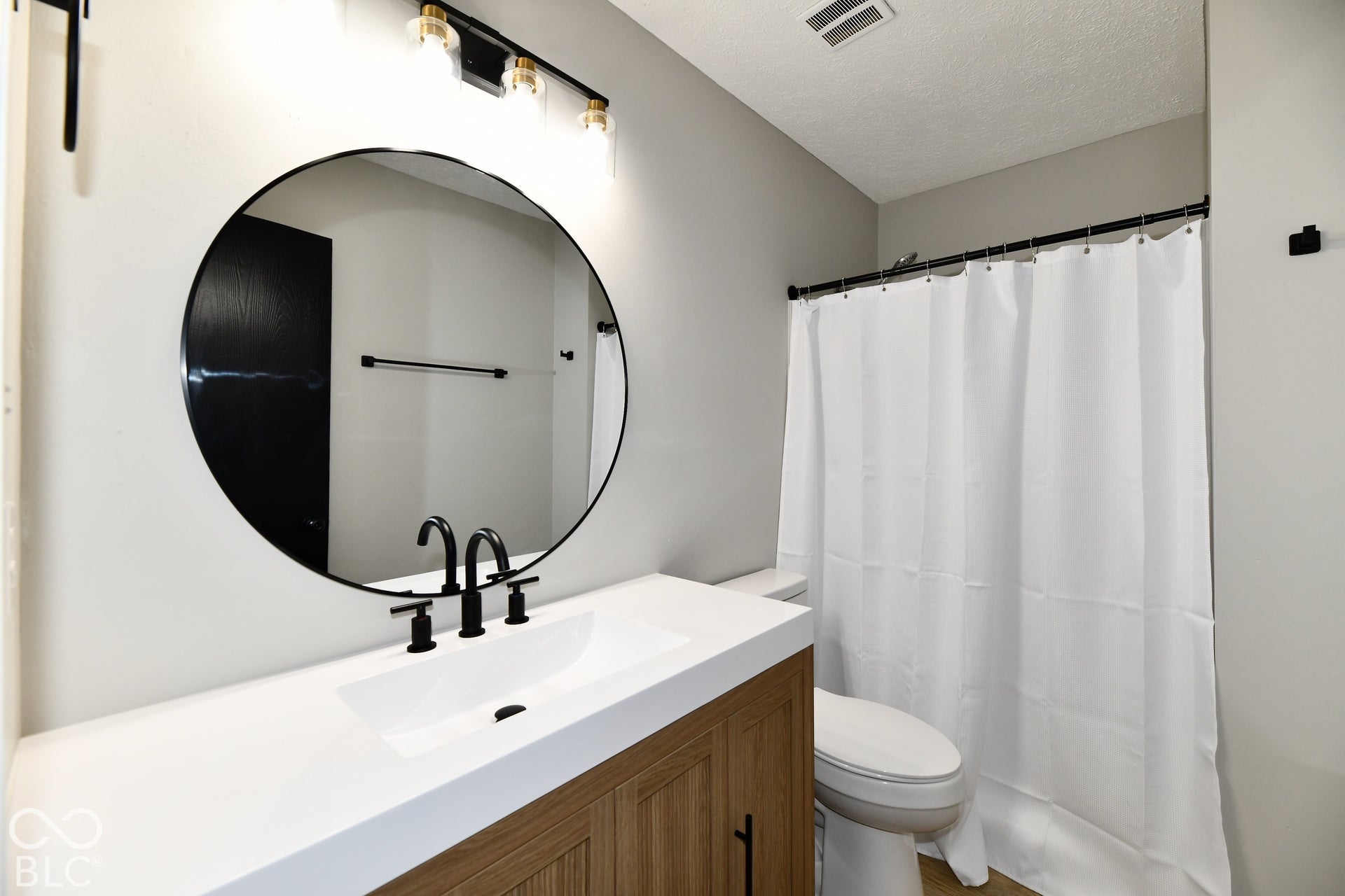 1814 Walnut Way, Noblesville, IN 46062