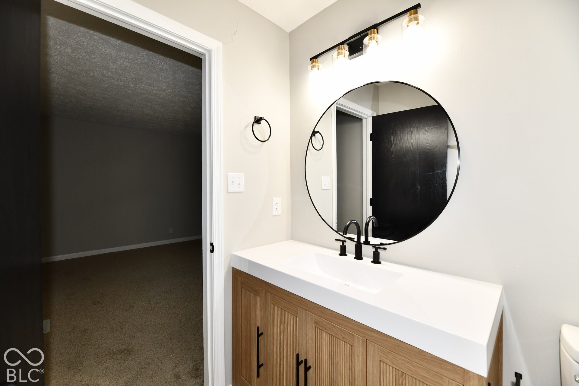 1814 Walnut Way, Noblesville, IN 46062