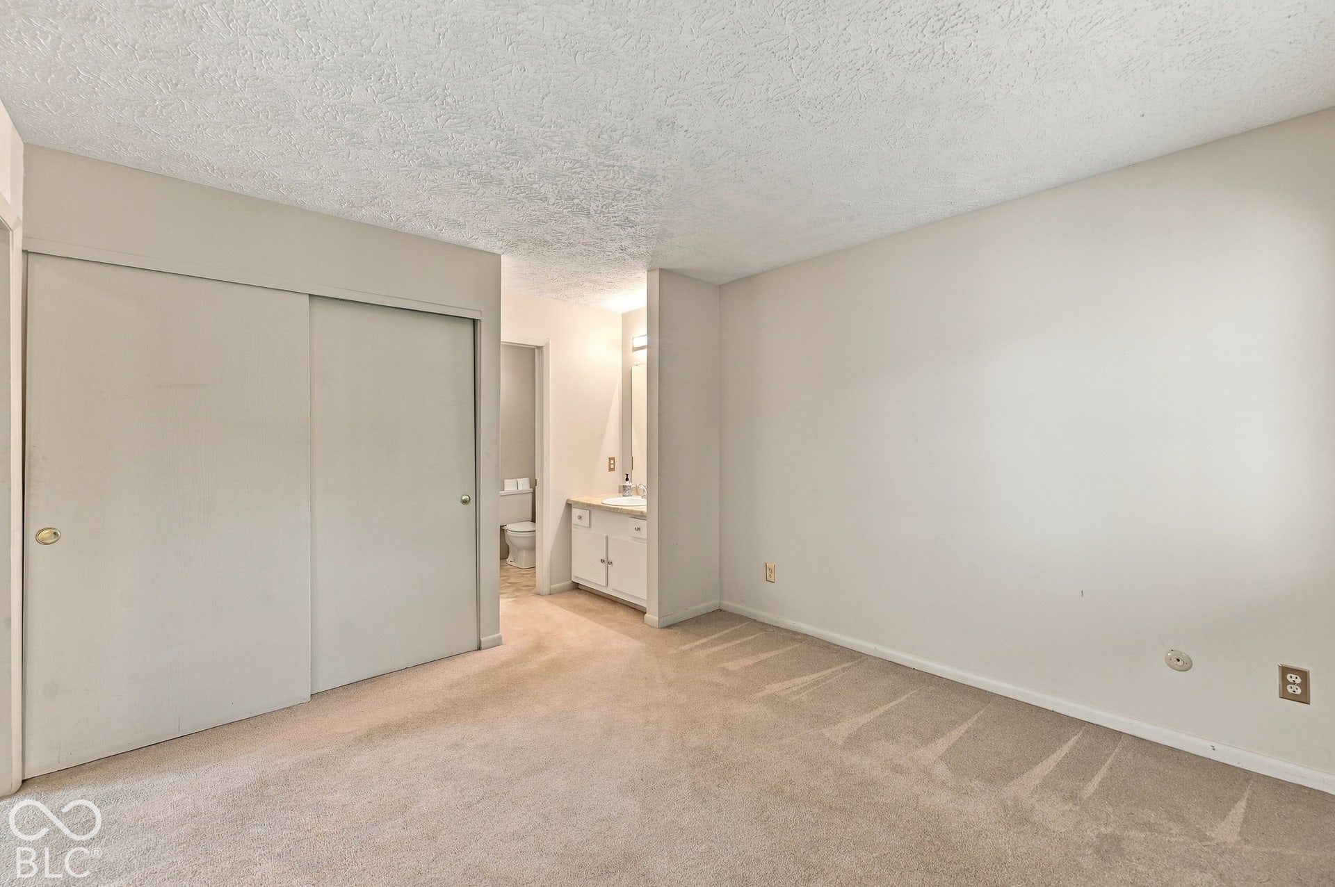 5747 Overcrest Drive, Indianapolis, IN 46237