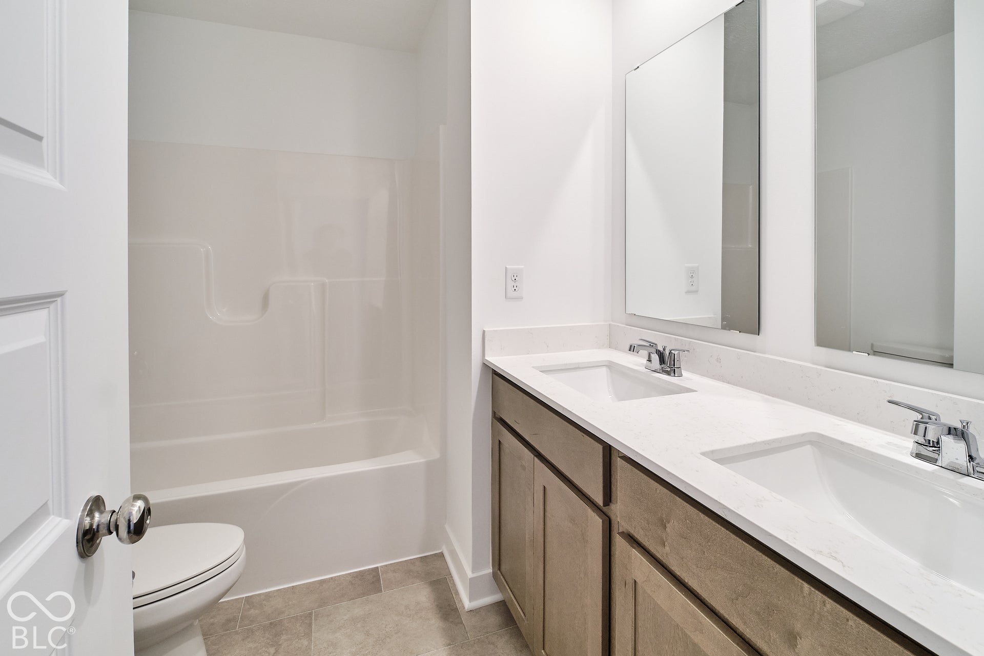 5714 Cloister Lane, McCordsville, IN 46055