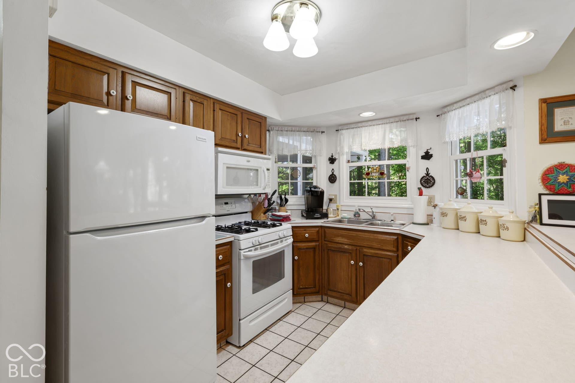 4238 S Carrie Drive, New Palestine, IN 46163