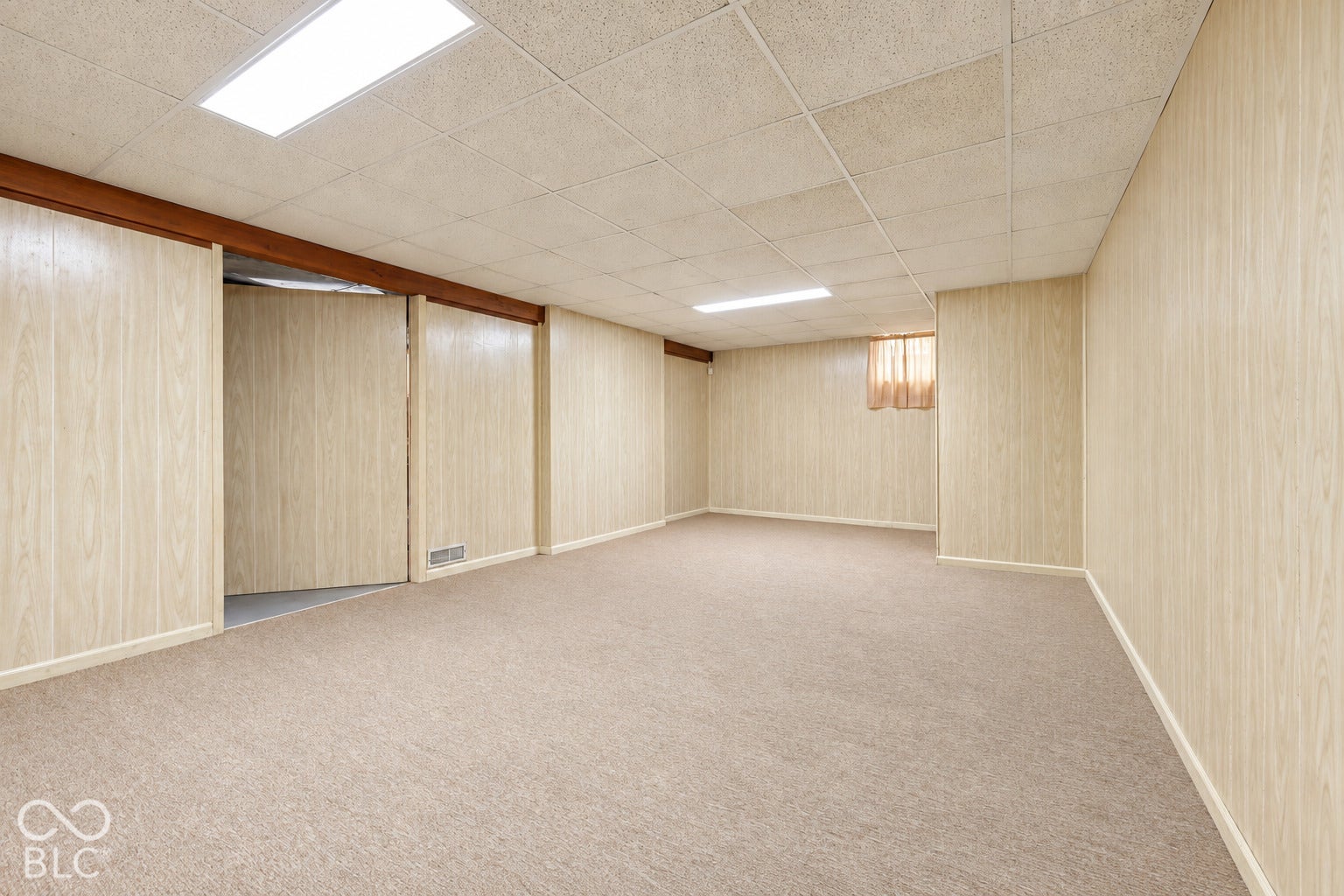 Virtually Altered - Items and furniture removed.
