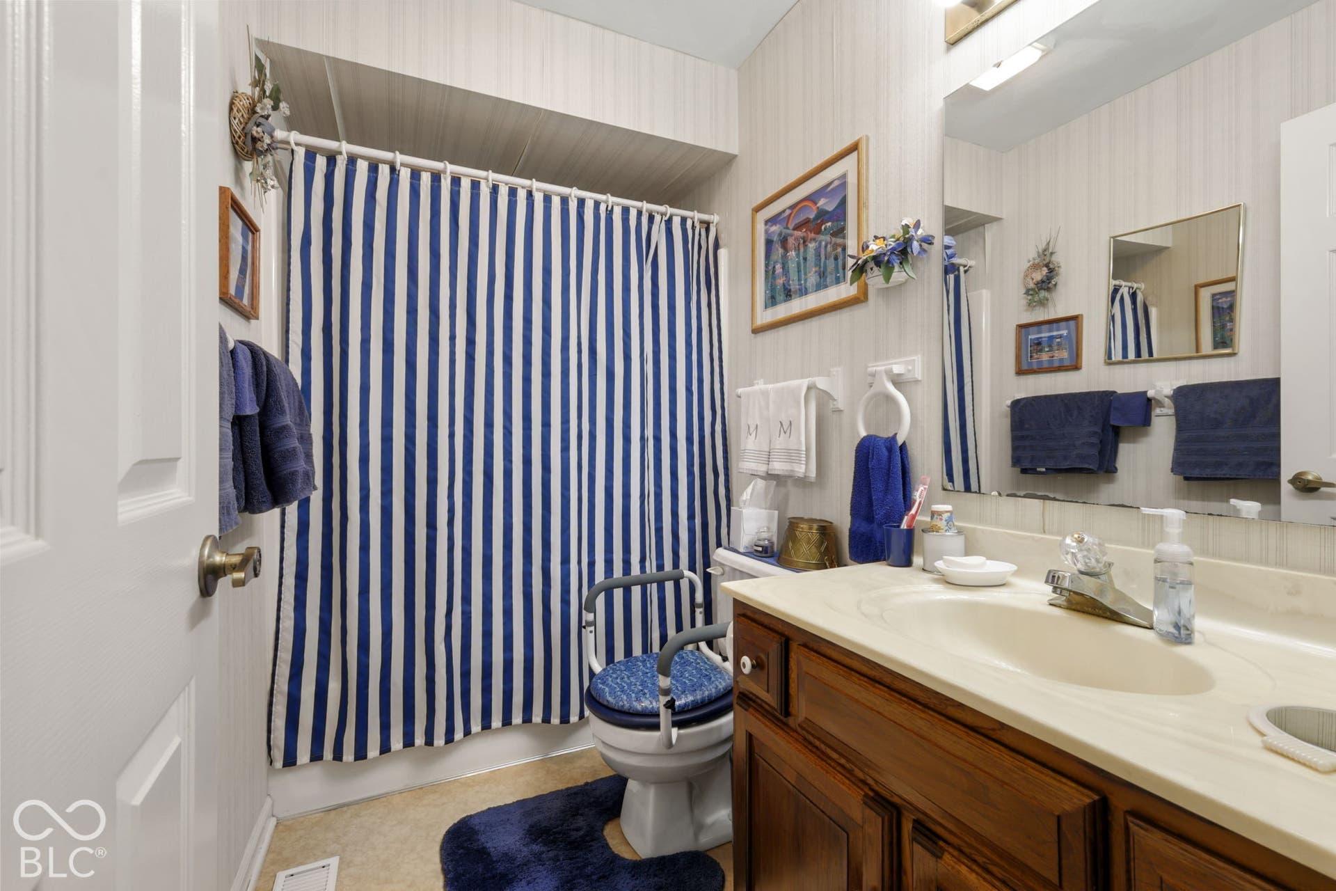 4238 S Carrie Drive, New Palestine, IN 46163