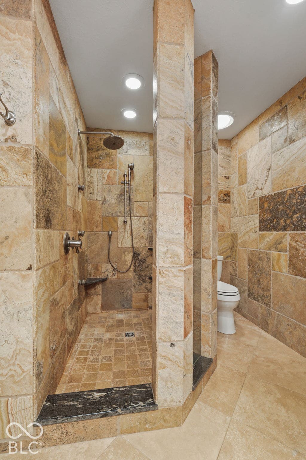 948 Silver Creek Way, Greenwood, IN 46142