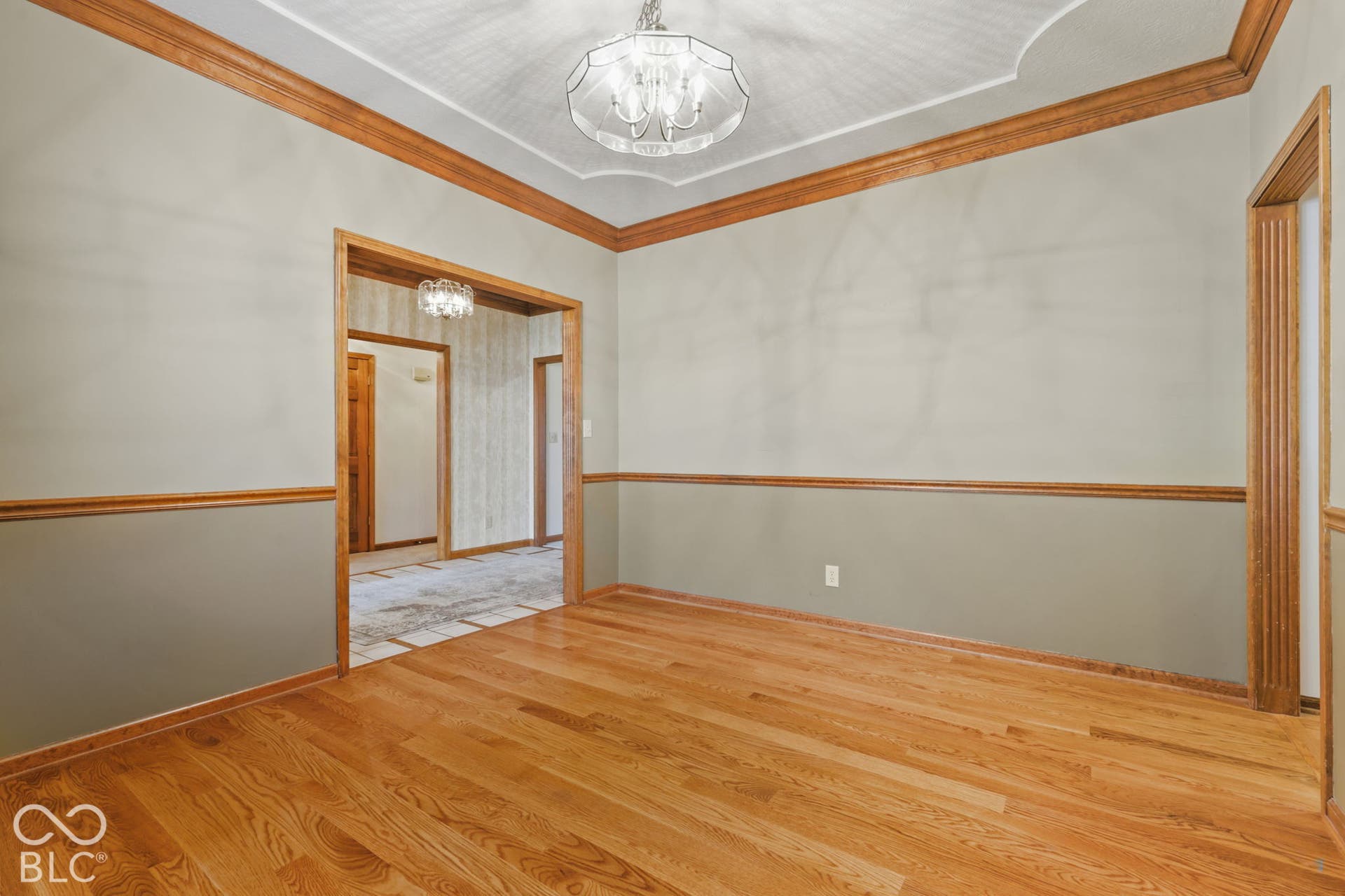948 Silver Creek Way, Greenwood, IN 46142