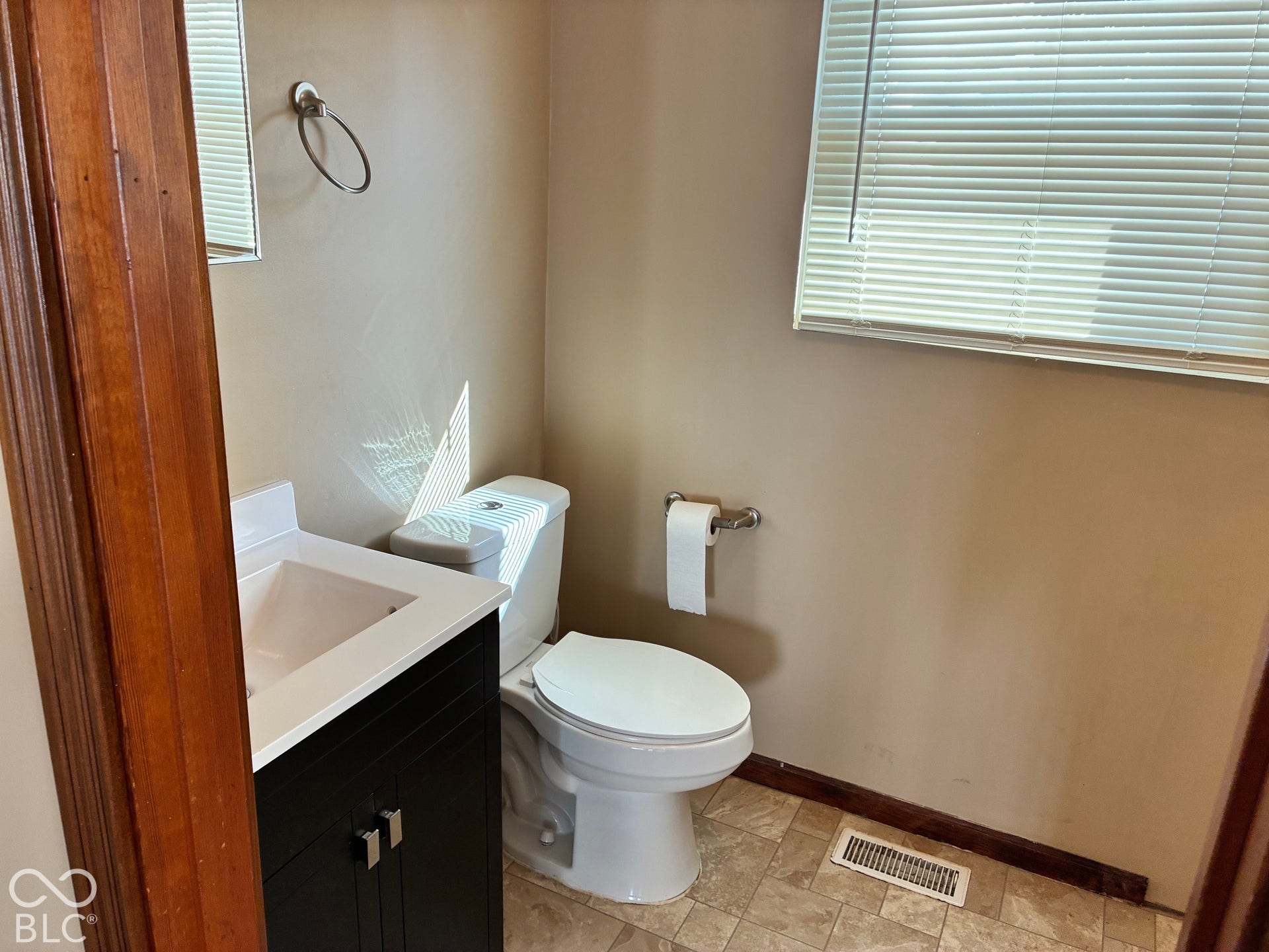 593 Northgate Drive, Greenwood, IN 46143