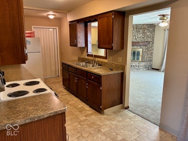 593 Northgate Drive, Greenwood, IN 46143