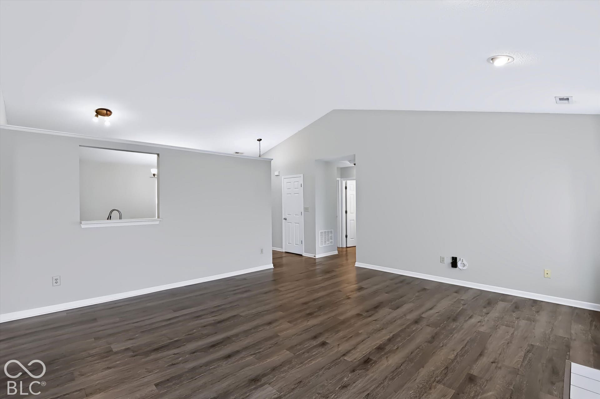 203 E Pine Ridge Drive, Westfield, IN 46074