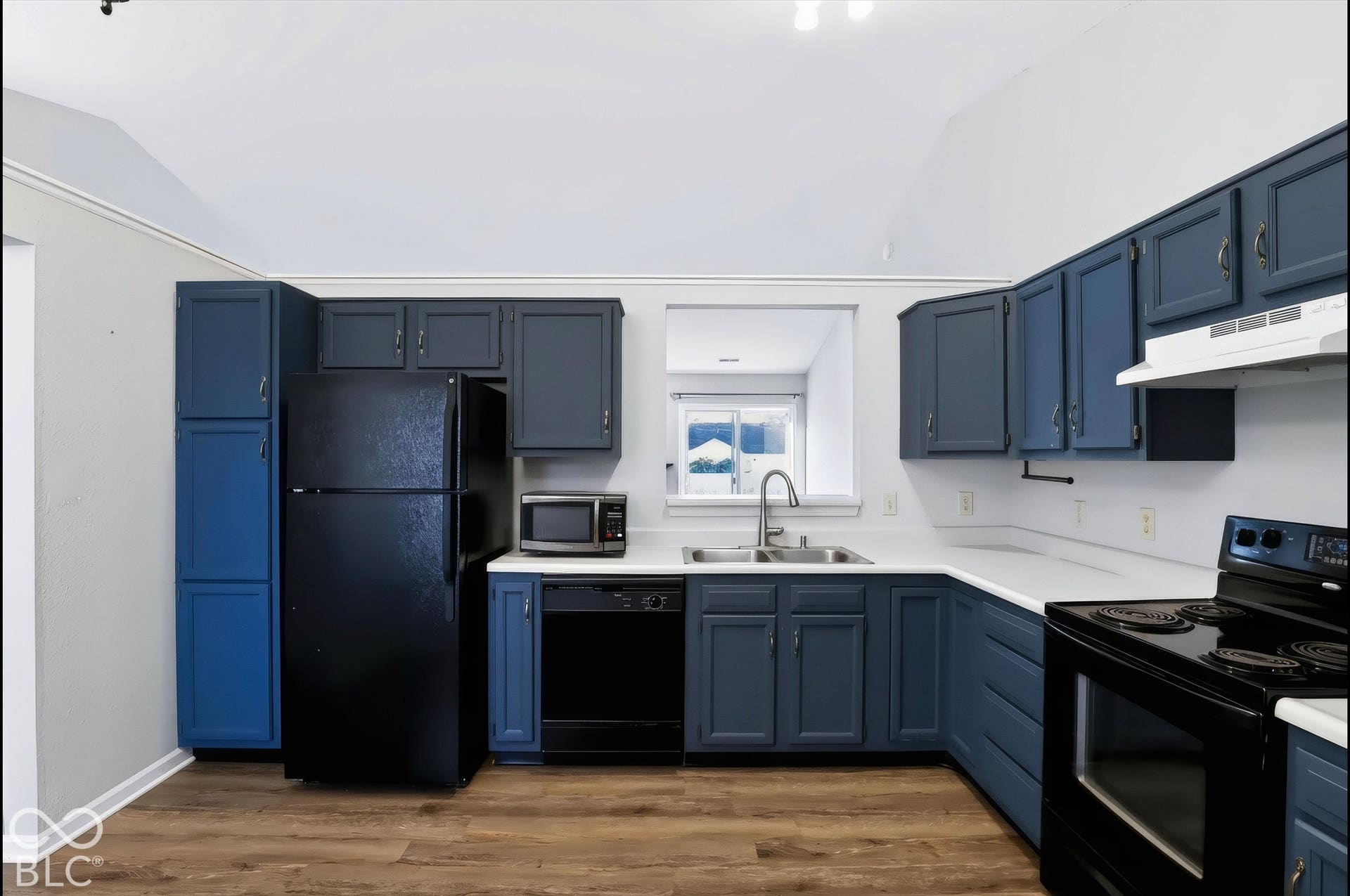 203 E Pine Ridge Drive, Westfield, IN 46074