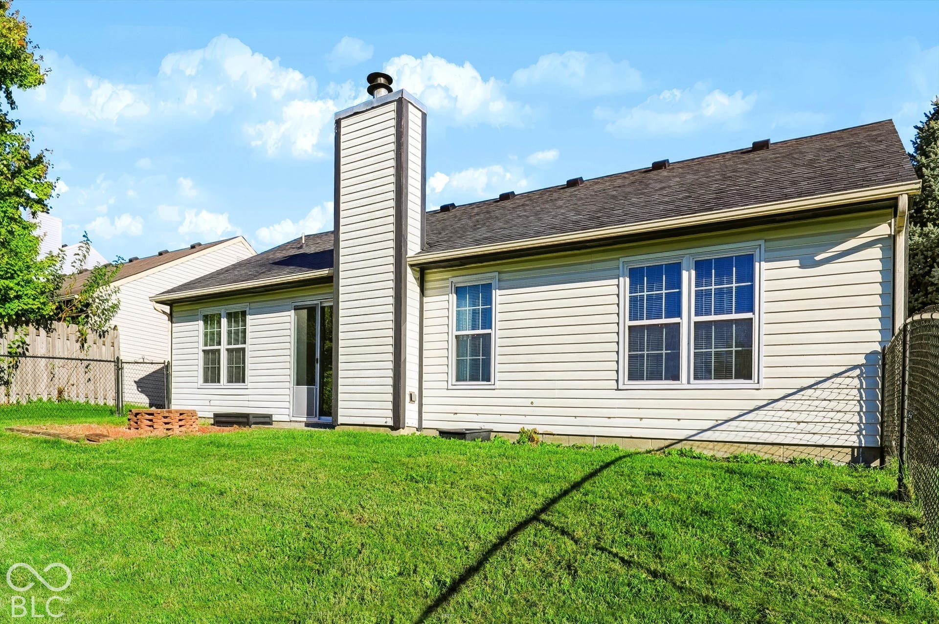 203 E Pine Ridge Drive, Westfield, IN 46074