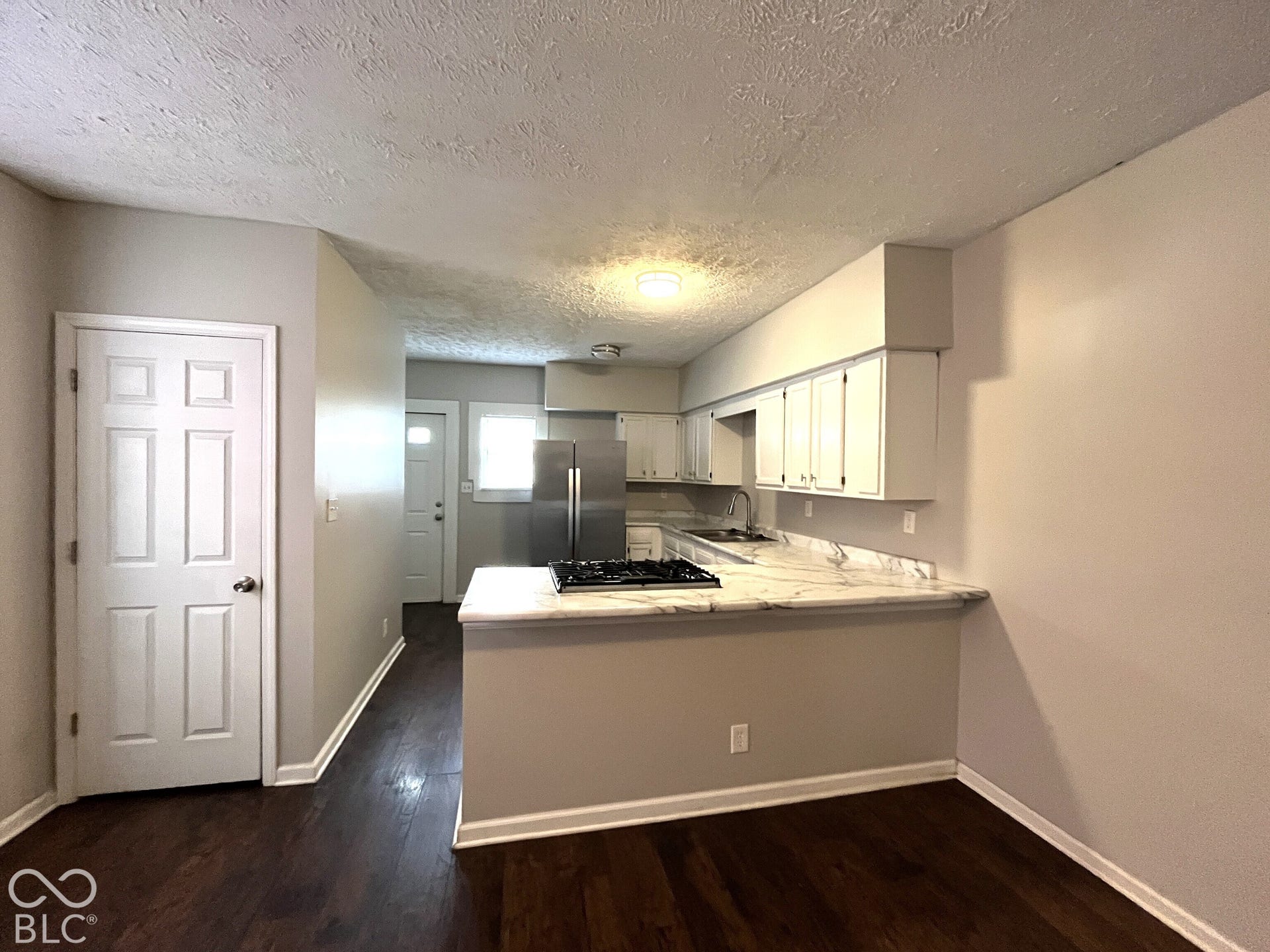 2927 PRIOR TO TENANT OCCUPANCY