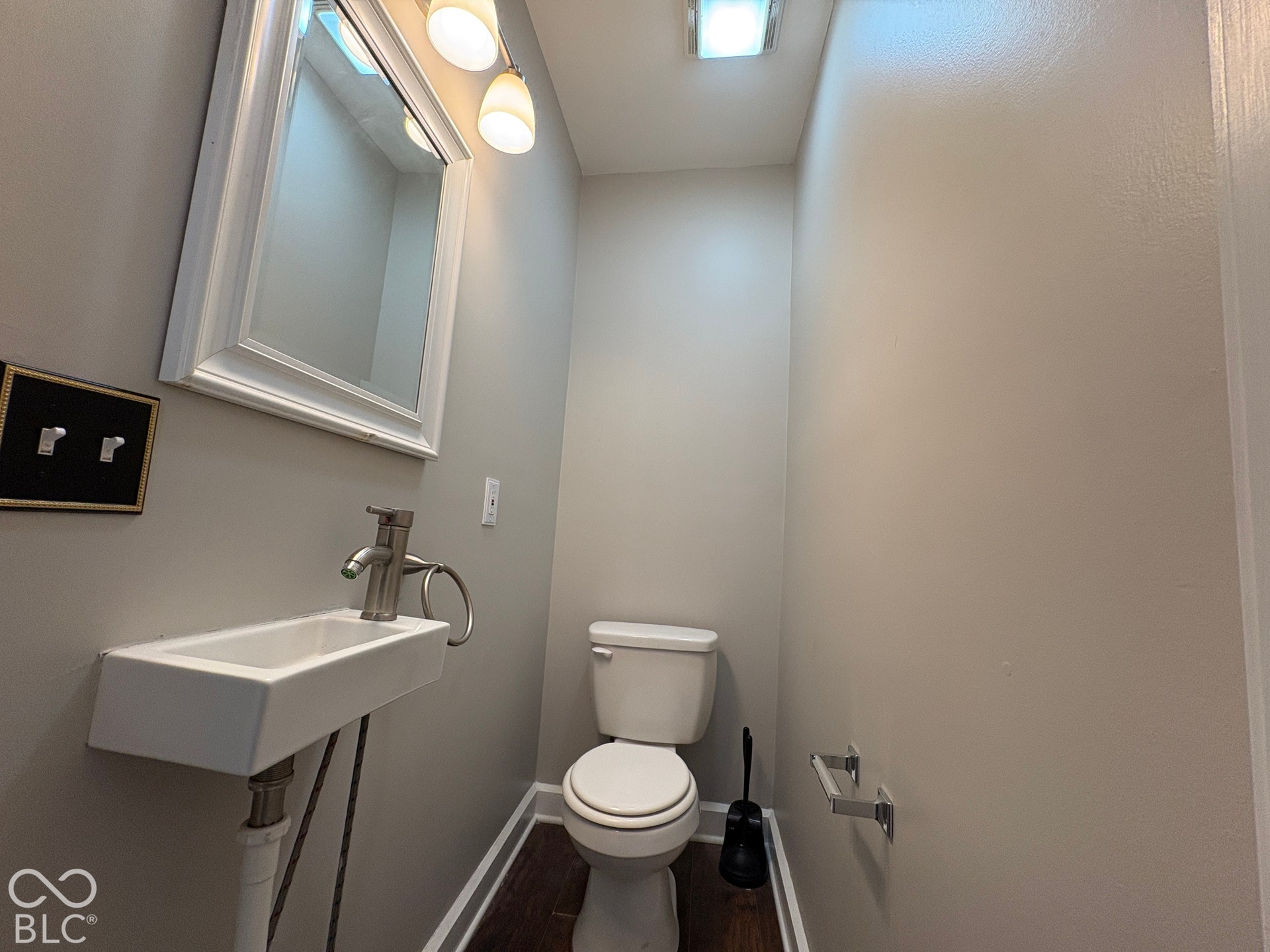 UNIT 2925 PRIOR TO TENANT OCCUPANCY
