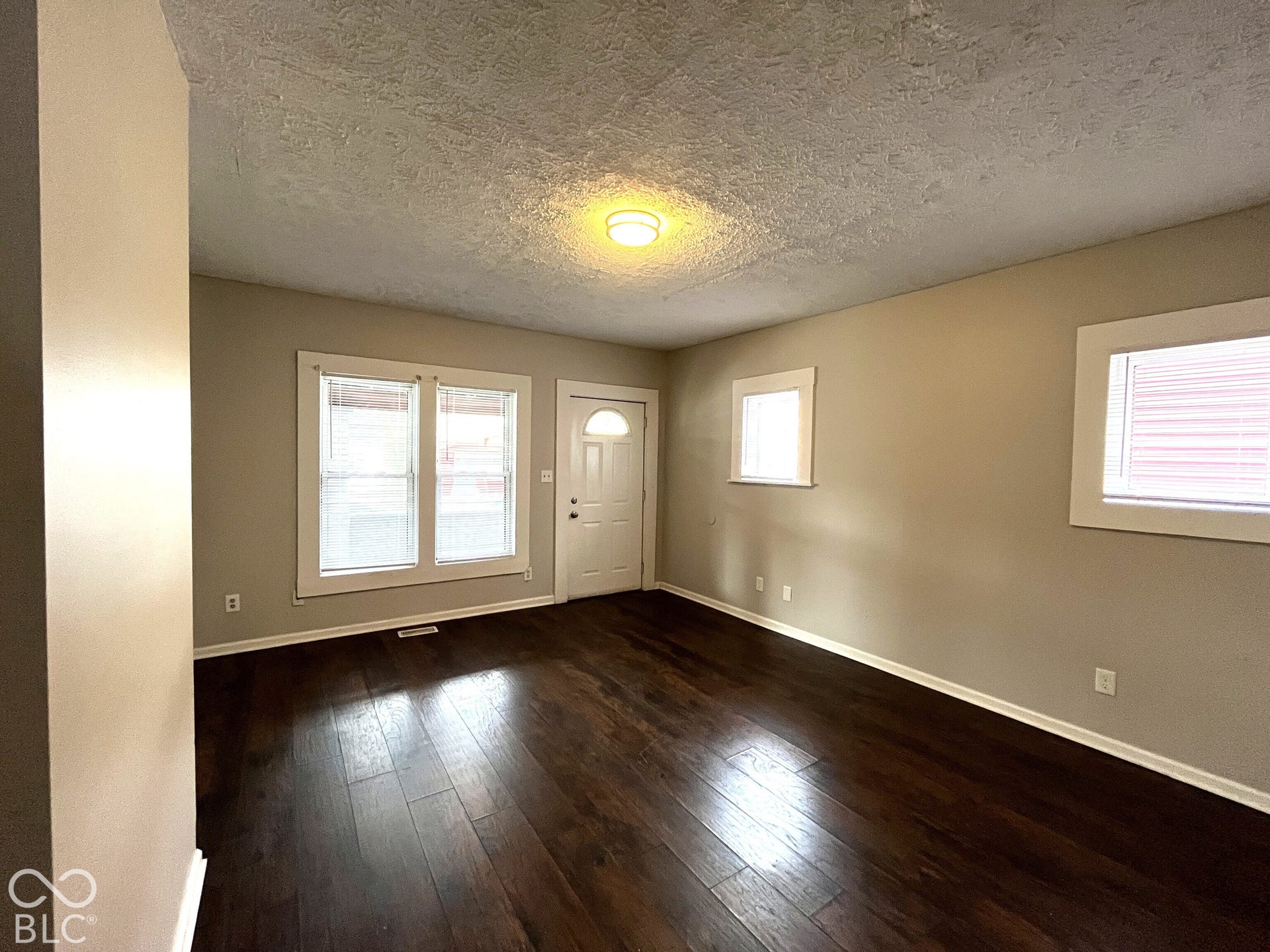 2927 PRIOR TO TENANT OCCUPANCY