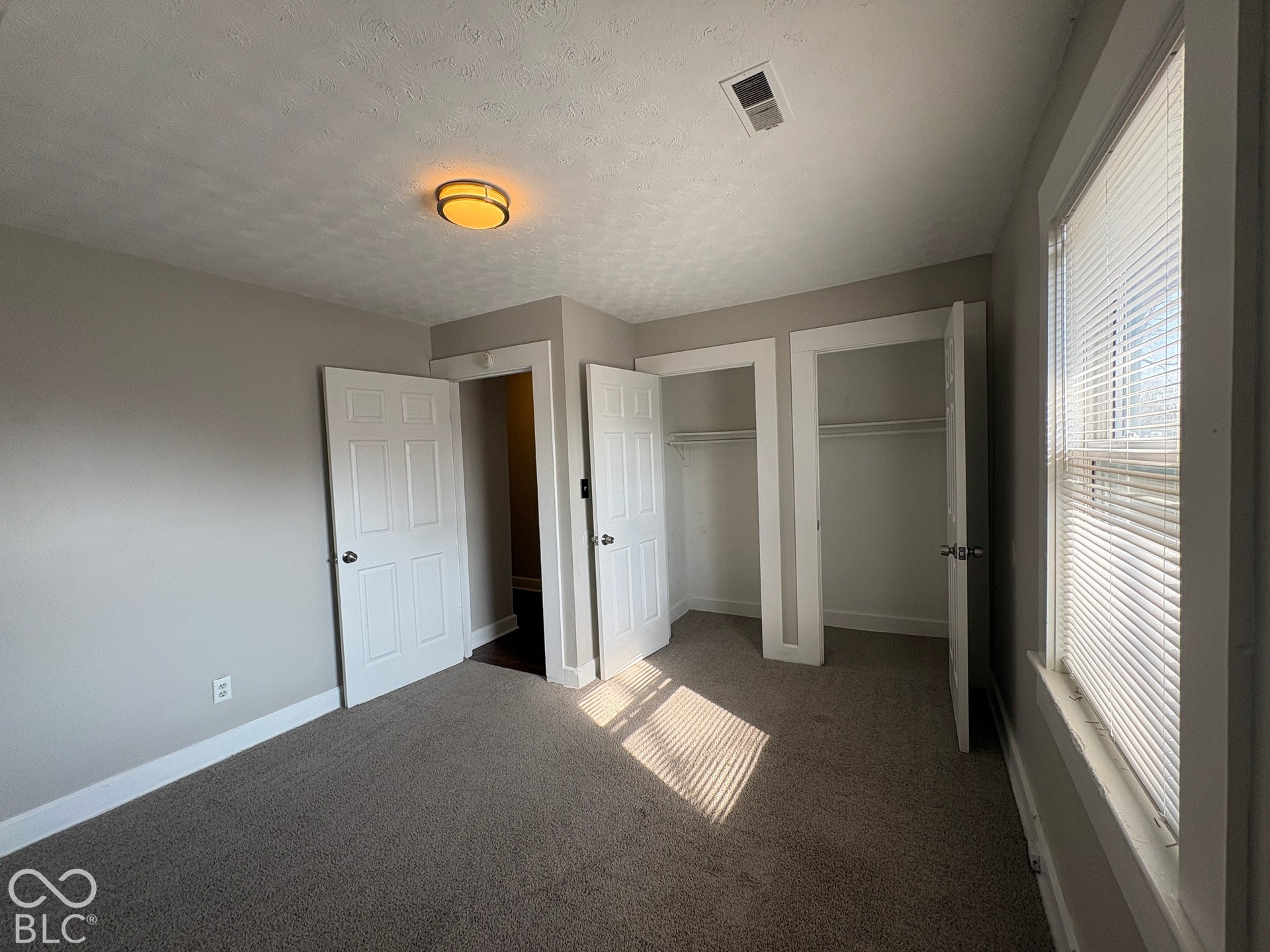 UNIT 2925 PRIOR TO TENANT OCCUPANCY