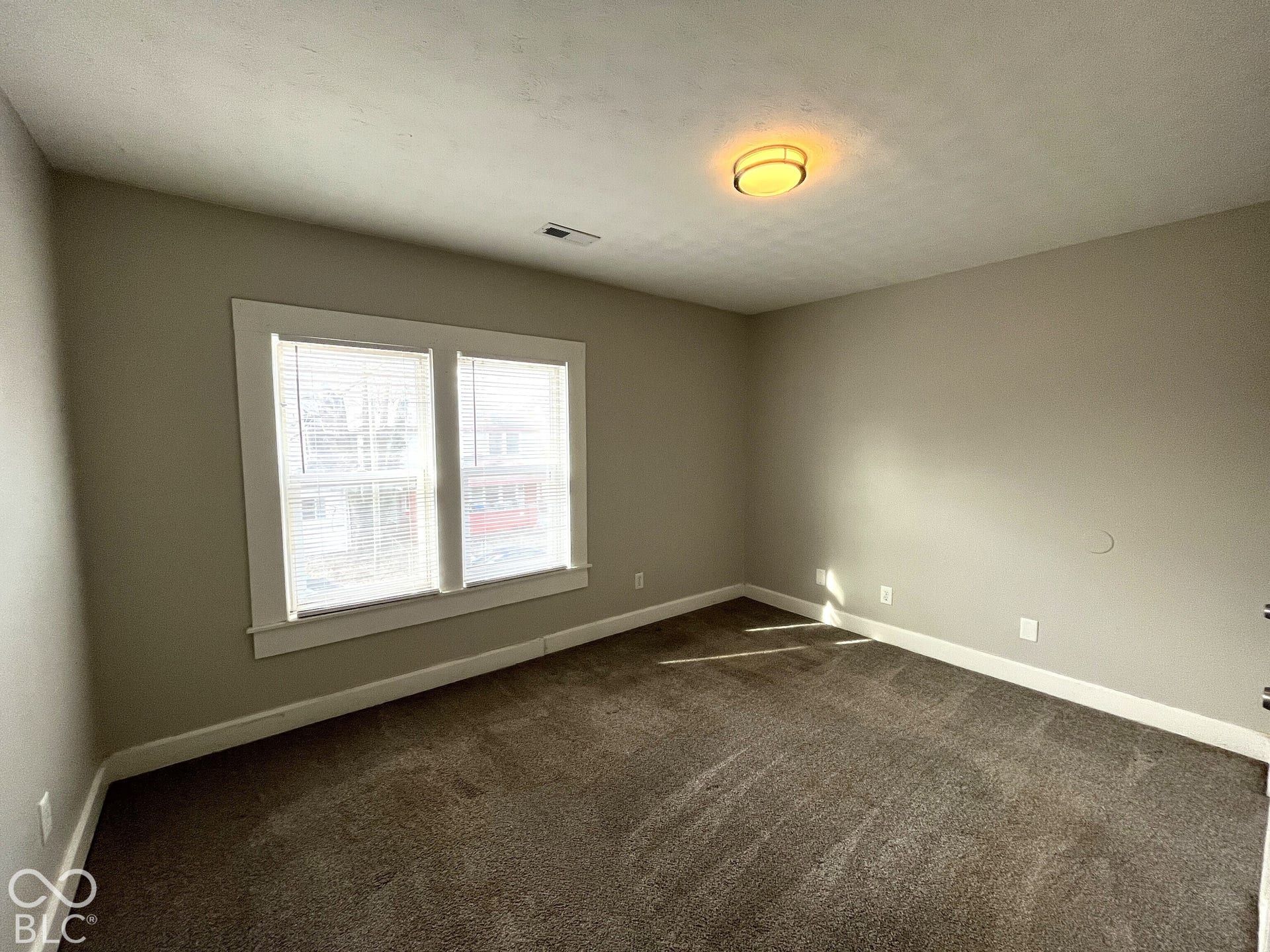 2927 PRIOR TO TENANT OCCUPANCY