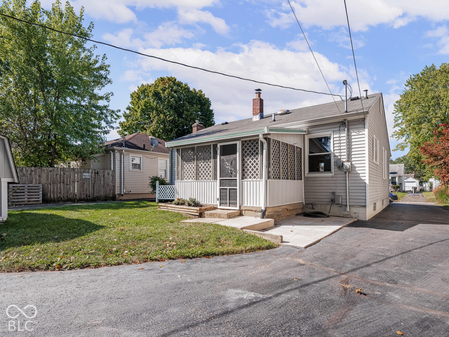 43 N Elizabeth Street, Indianapolis, IN 46219