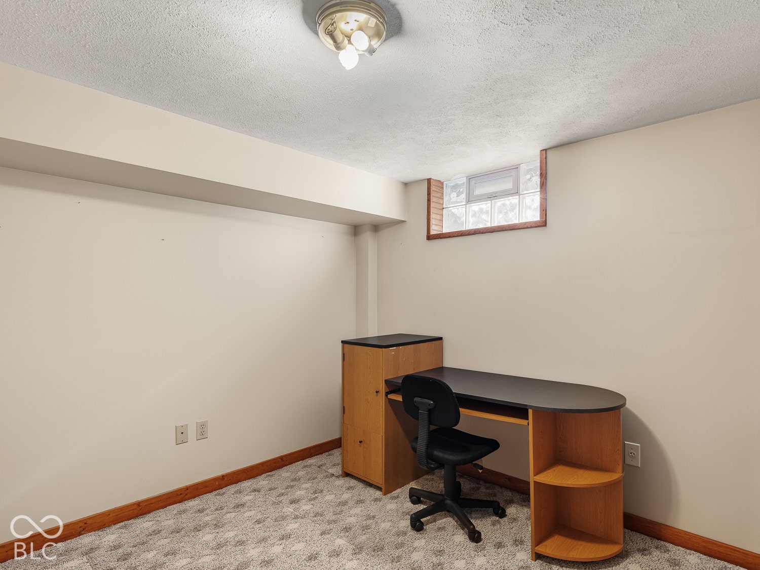 43 N Elizabeth Street, Indianapolis, IN 46219