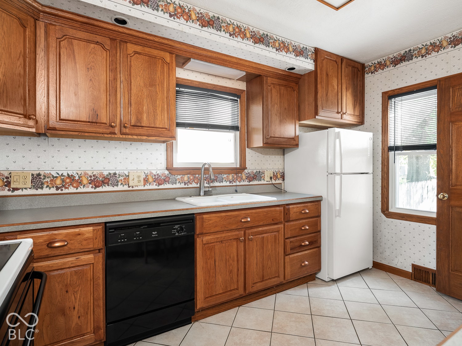 43 N Elizabeth Street, Indianapolis, IN 46219