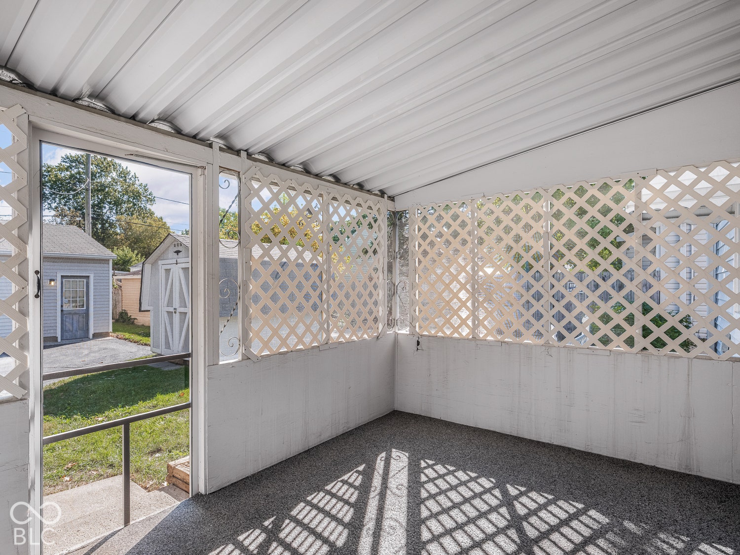43 N Elizabeth Street, Indianapolis, IN 46219
