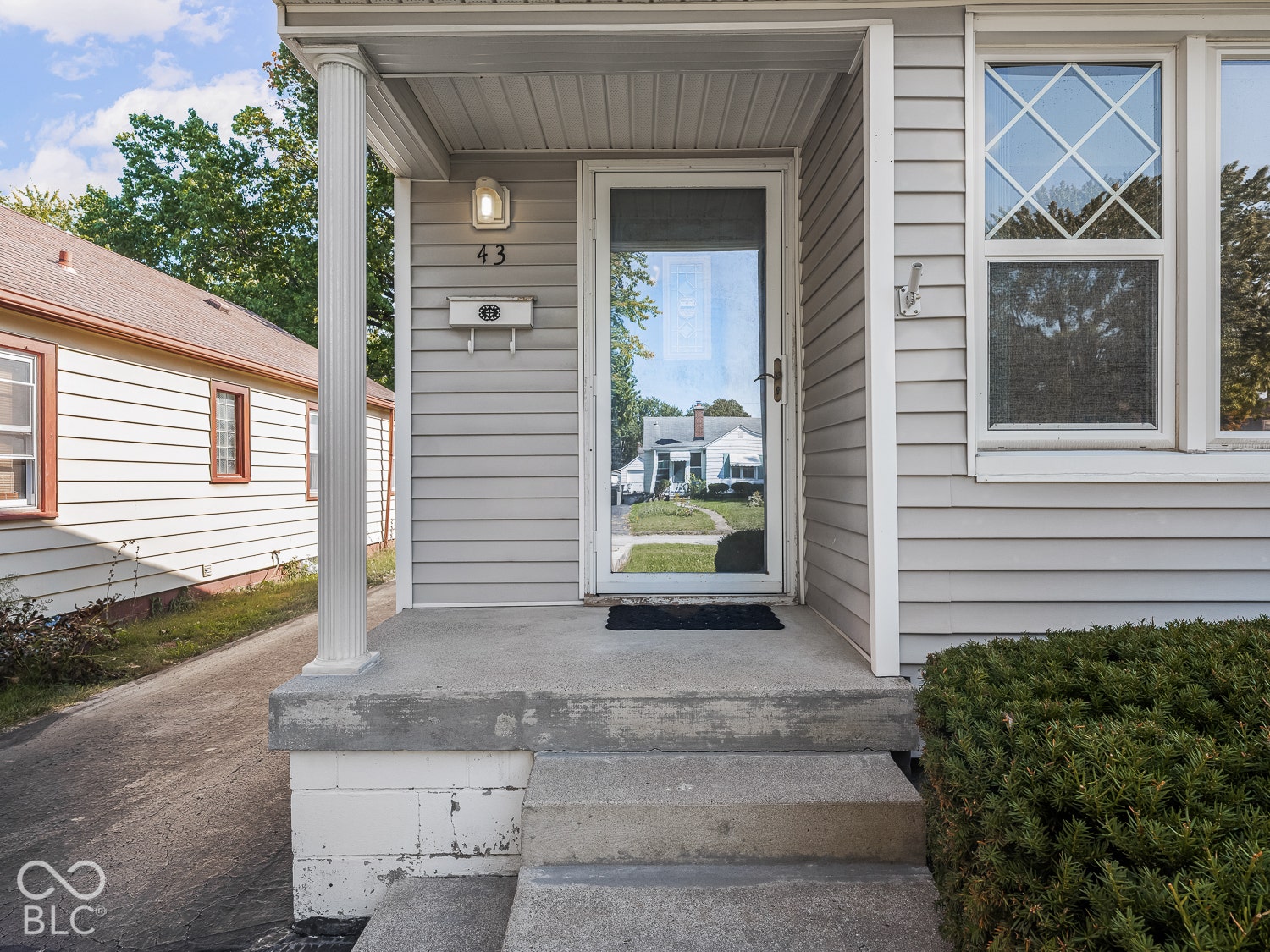 43 N Elizabeth Street, Indianapolis, IN 46219
