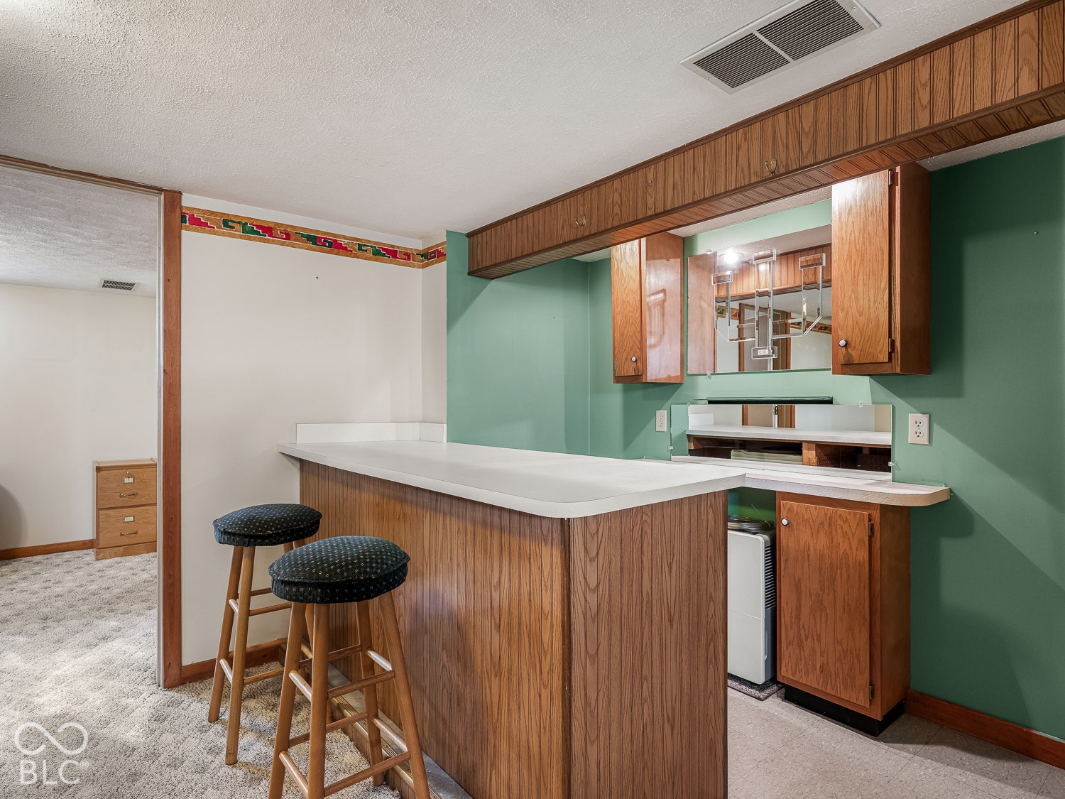 43 N Elizabeth Street, Indianapolis, IN 46219