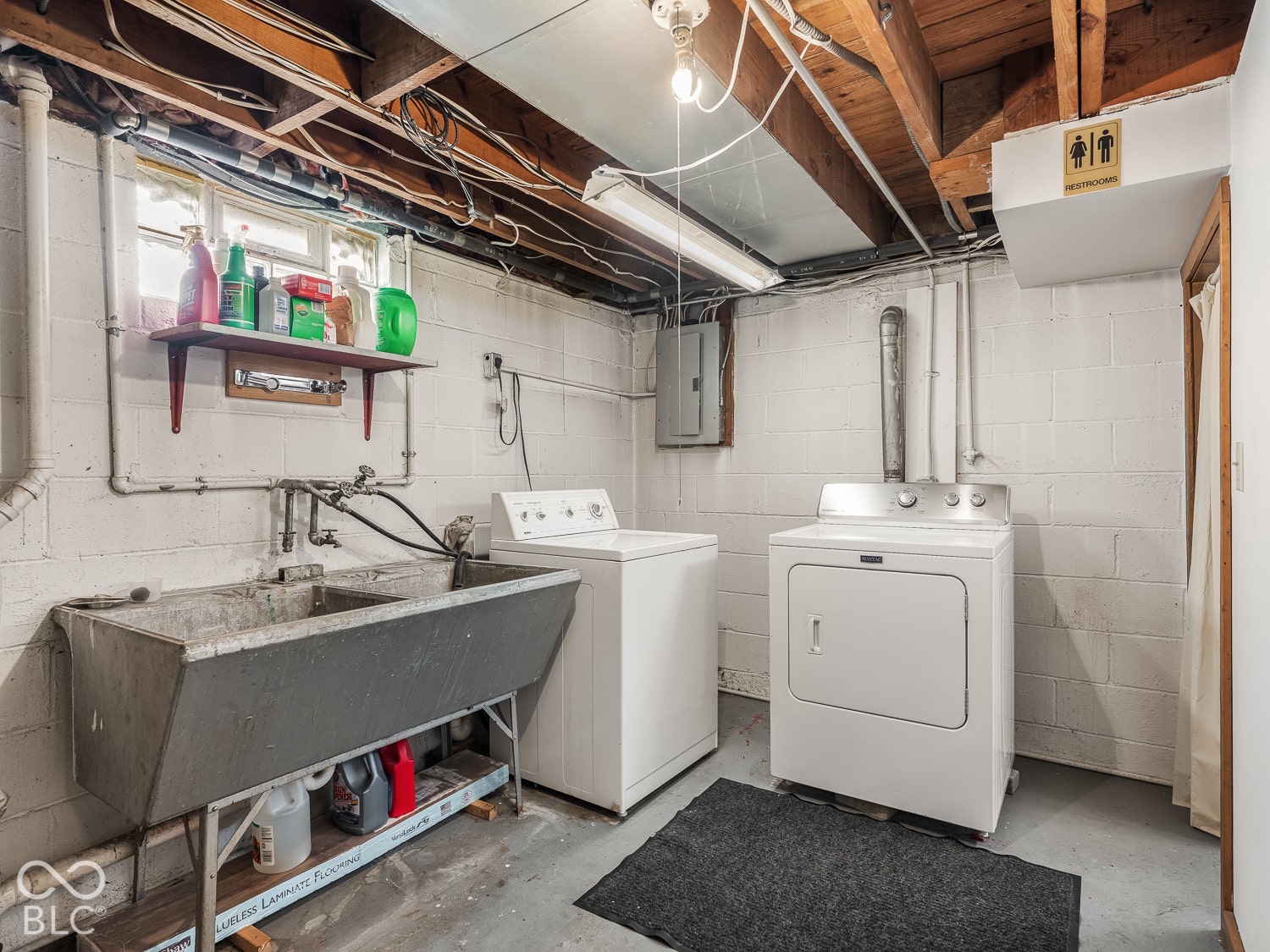 43 N Elizabeth Street, Indianapolis, IN 46219