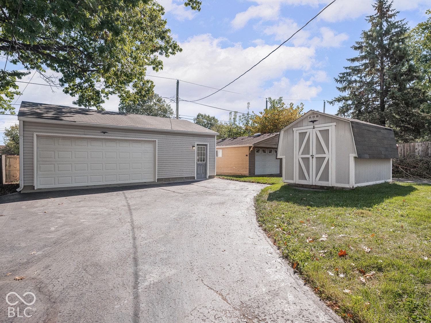 43 N Elizabeth Street, Indianapolis, IN 46219