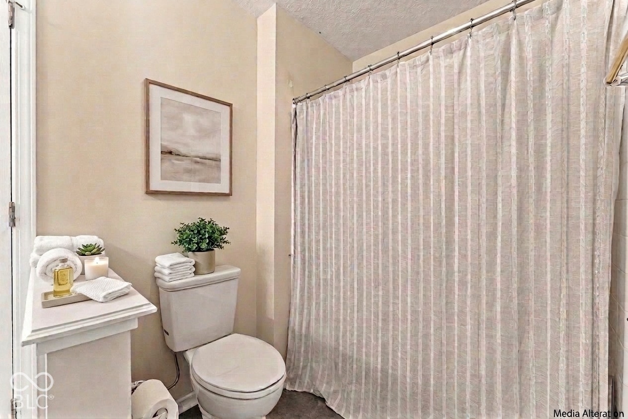 Virtually Altered - Shared Full Bath - Upper Level
