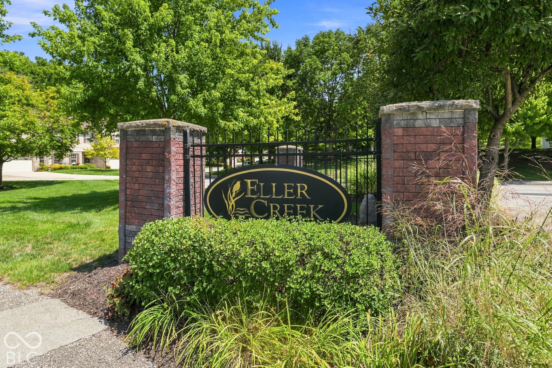 6252 Eller Creek Drive, Fishers, IN 46038