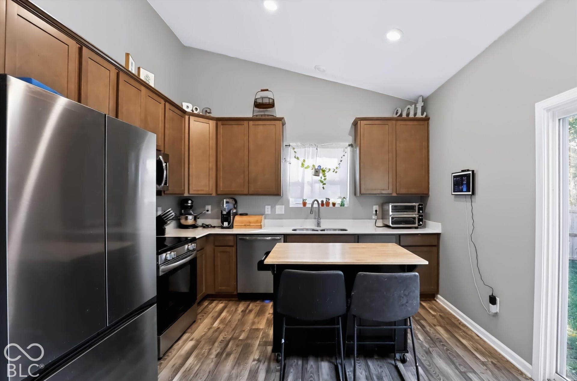 10043 Caprock Canyon Drive, Indianapolis, IN 46229