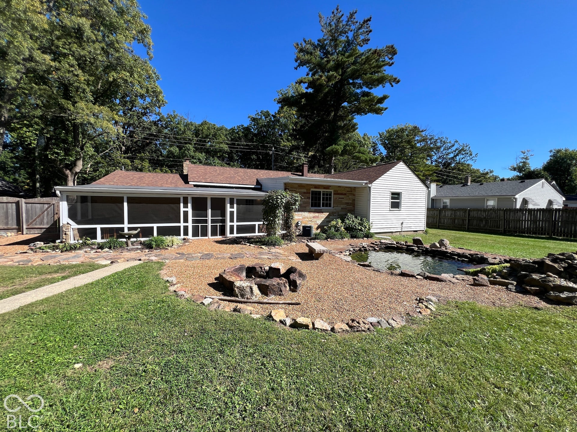 1358 N Ridgeview Drive, Indianapolis, IN 46219