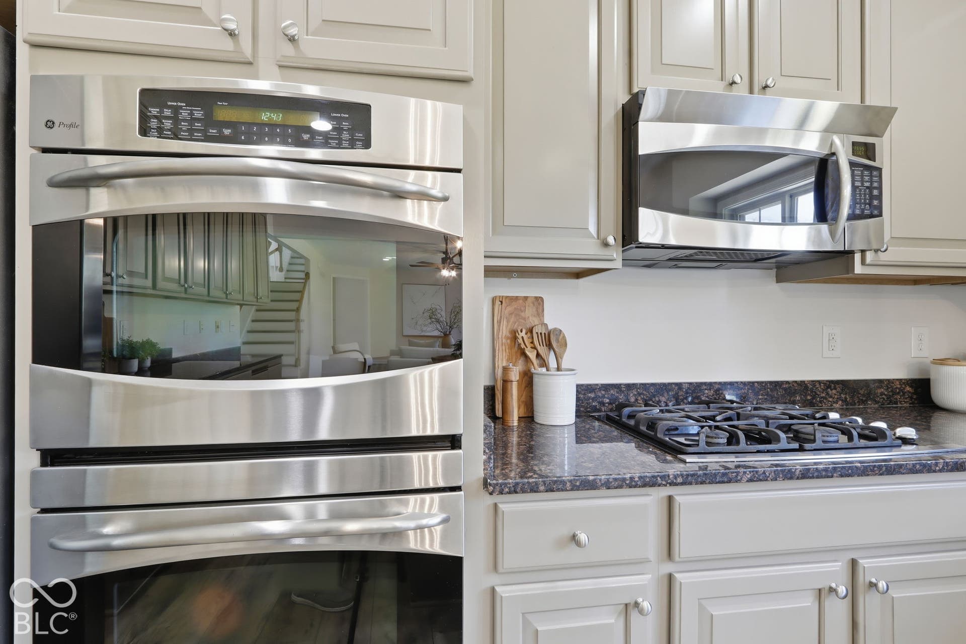 12558 Talon Crest Drive, Fishers, IN 46037
