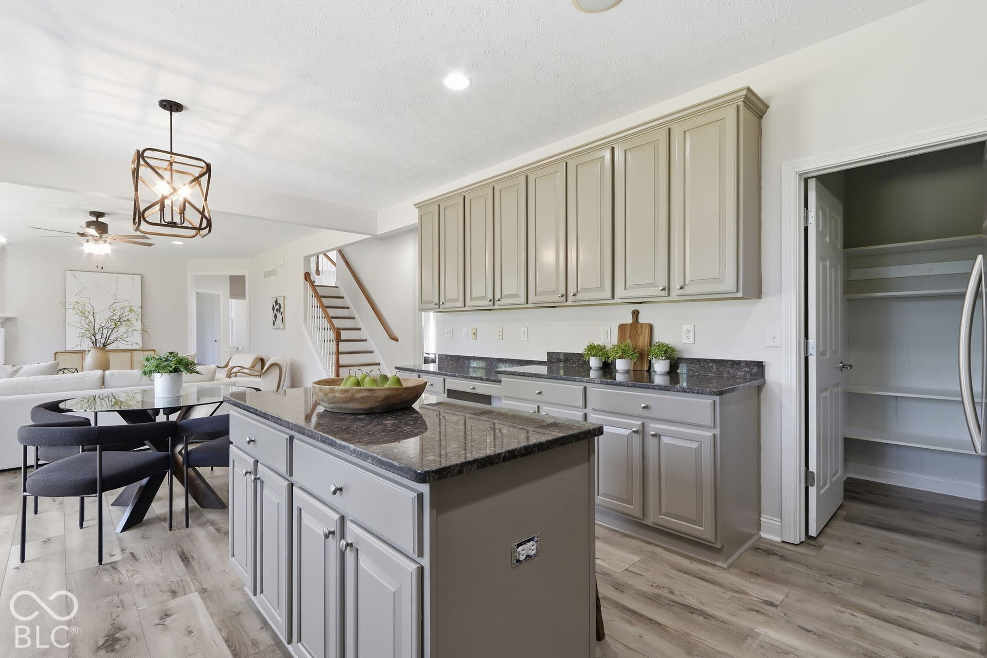 12558 Talon Crest Drive, Fishers, IN 46037
