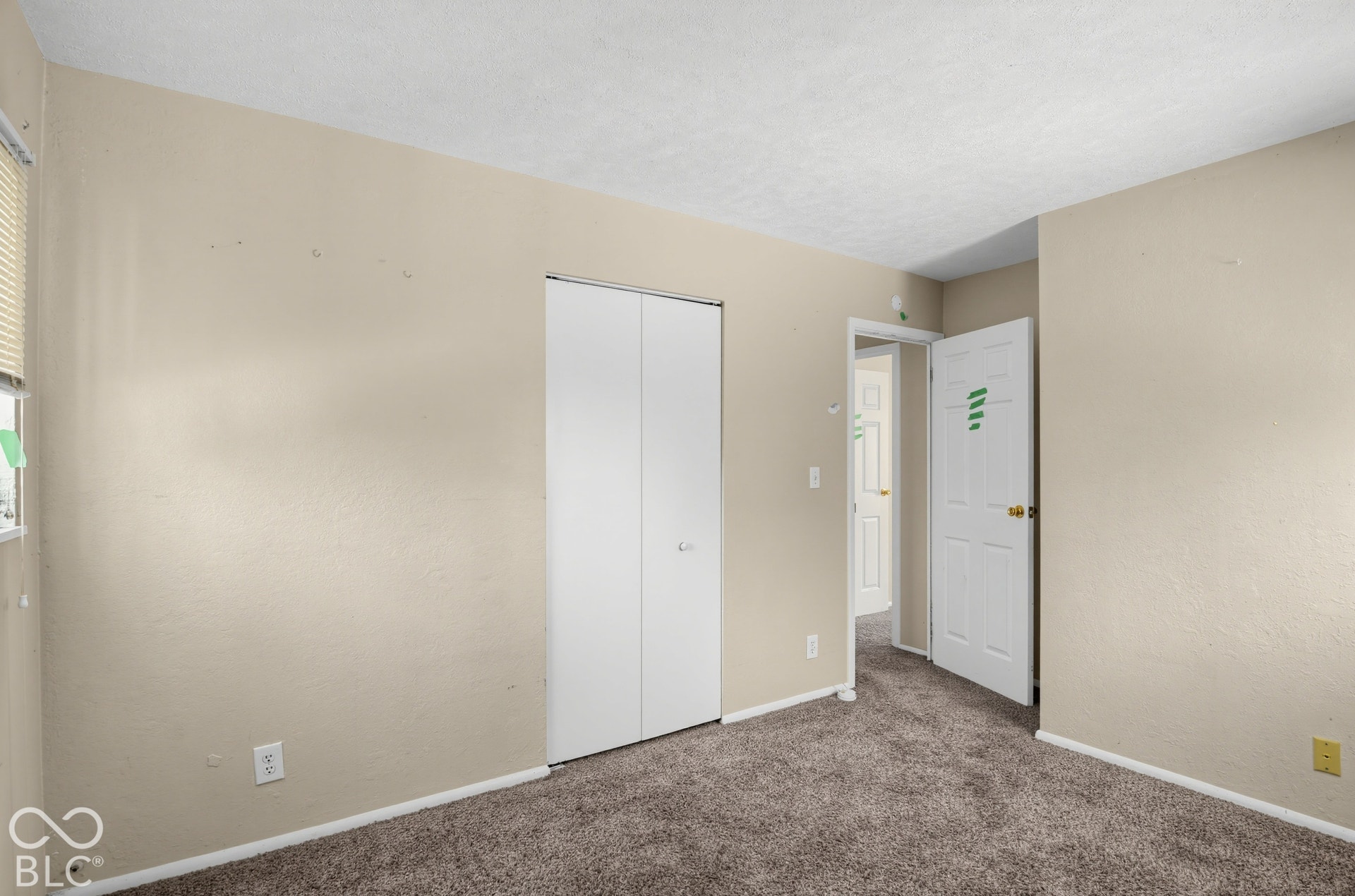3733 Ireland Drive, Indianapolis, IN 46235 Additional content