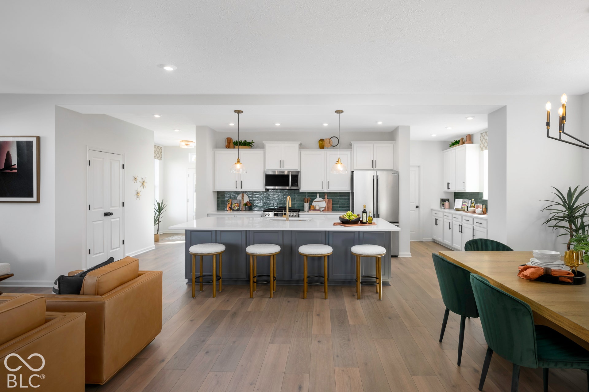 Photo is of a similar home, actual home features may vary.