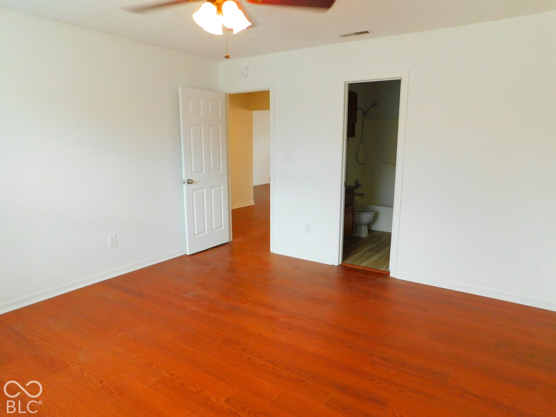 2329 Bremhaven Court, Indianapolis, IN 46229 2329 Bremhaven Court, Indianapolis, IN 46229