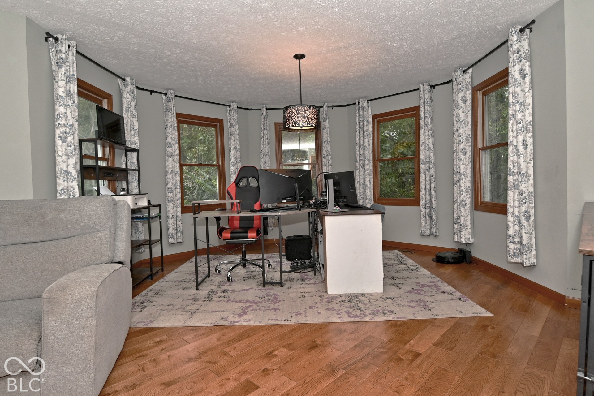 Dining Room Area